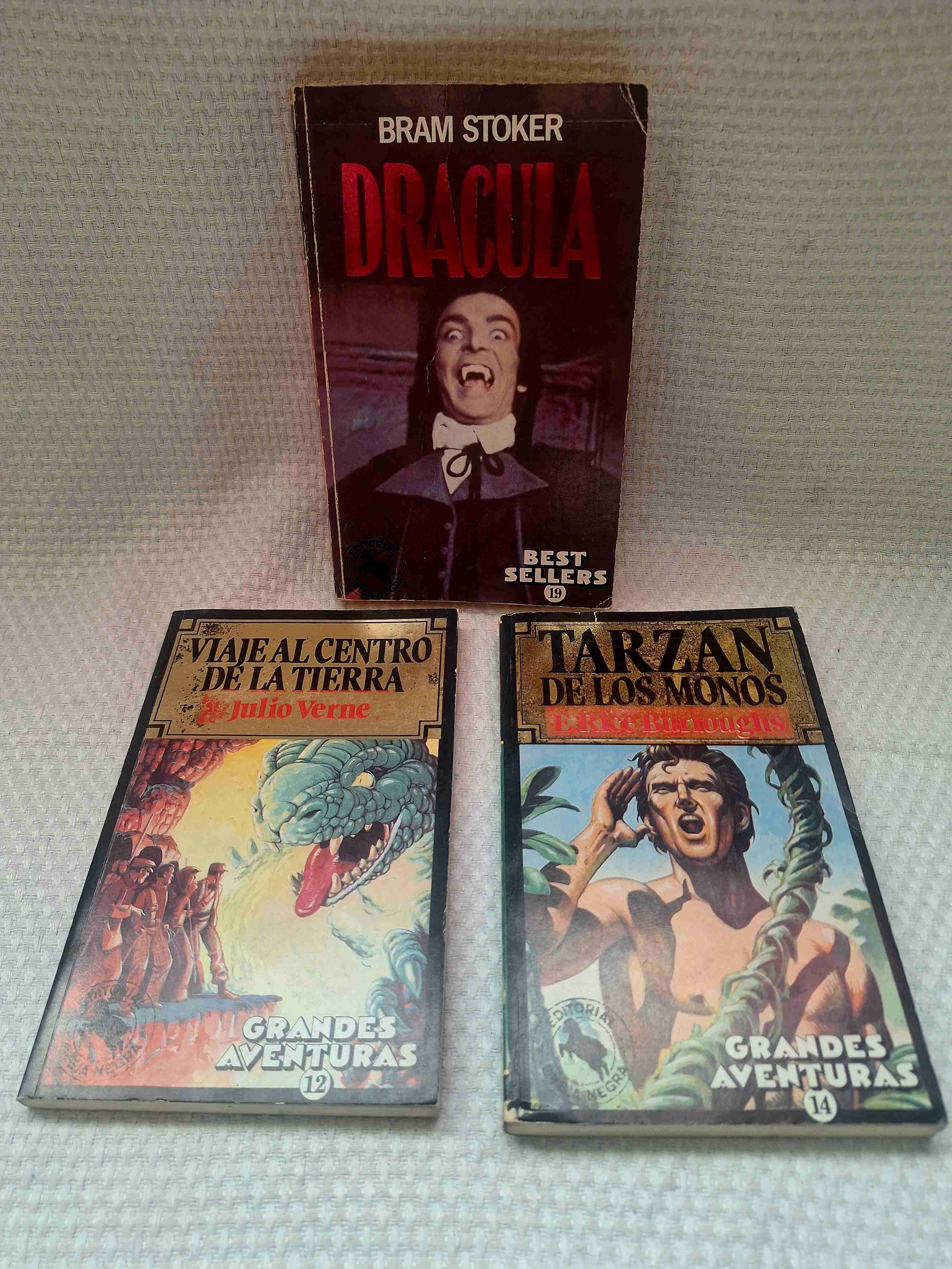 Pack 3 Libros Clásicos Drácula Tarzán Julio Verne - miniatura 1