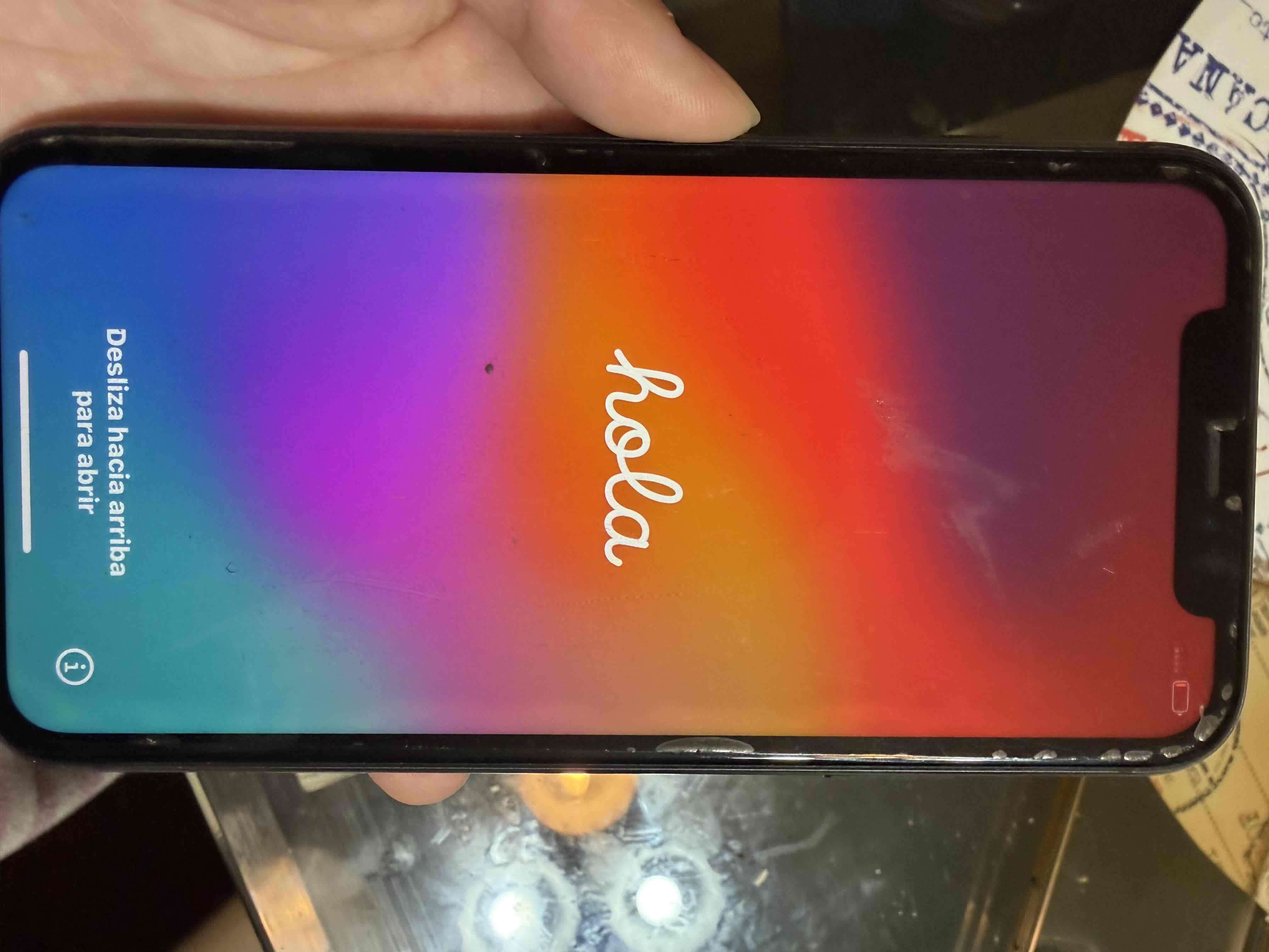 Teléfono inteligente usado - miniatura 1