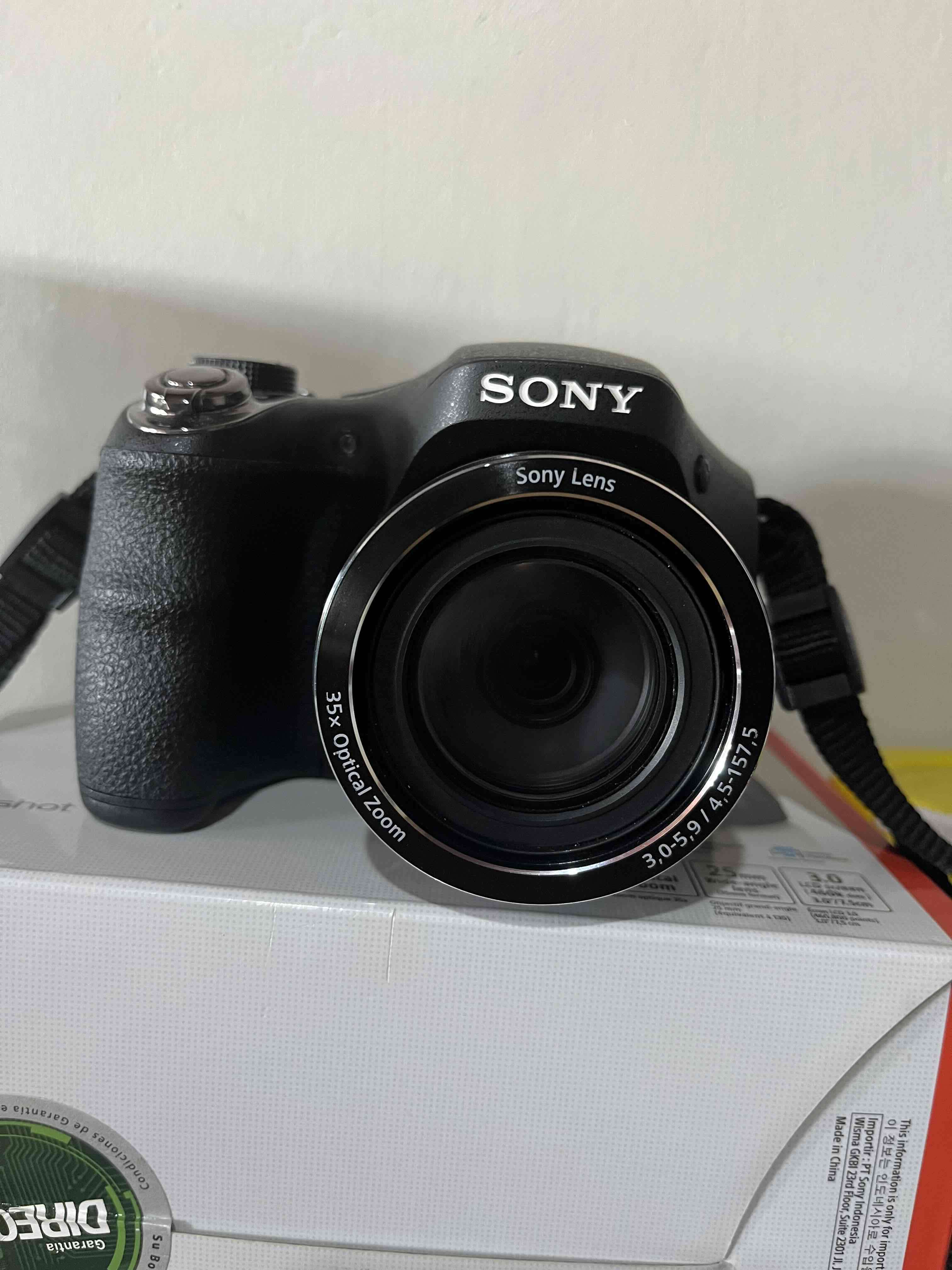 Cámara Sony con zoom óptico 35x + Bolso - miniatura 1