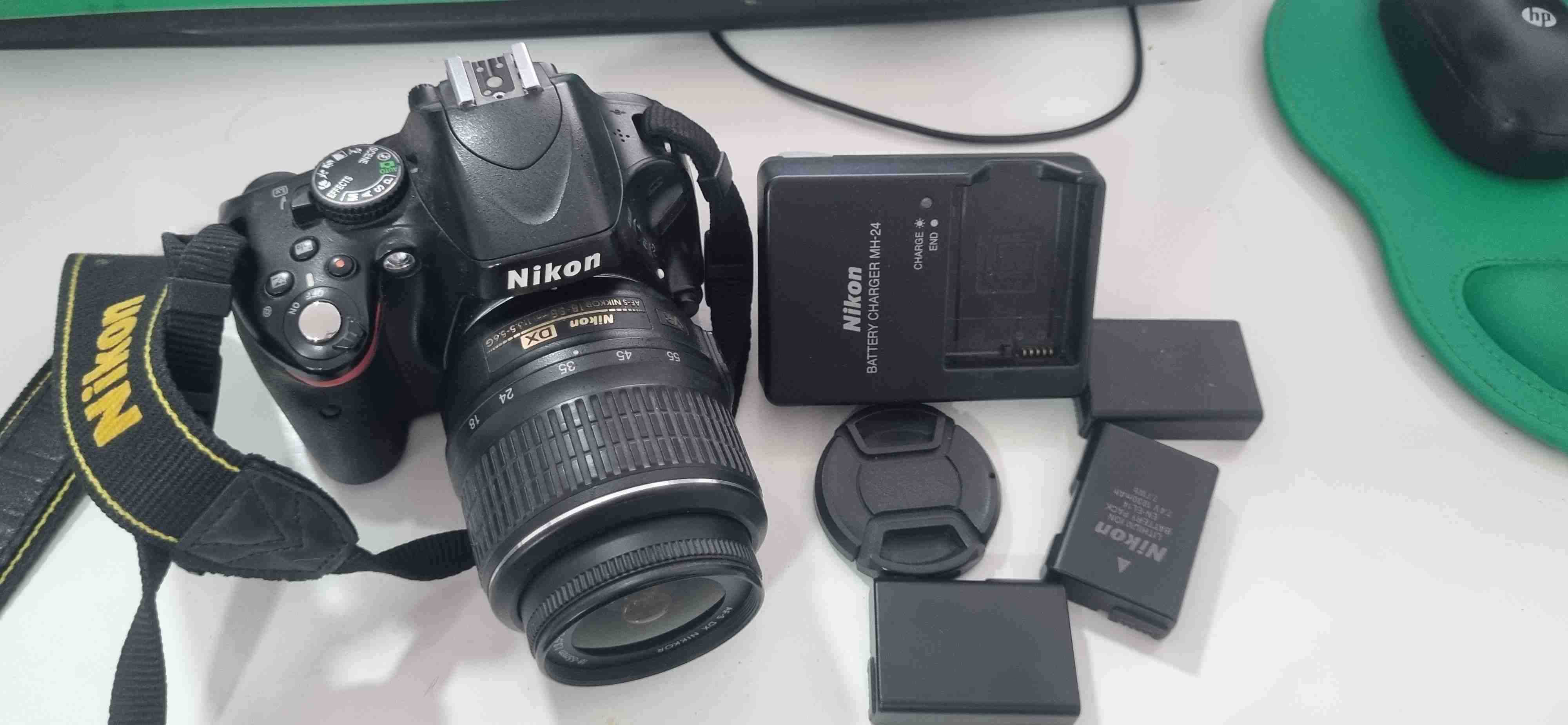 Cámara Nikon 5100DSRL con accesorios - miniatura 1