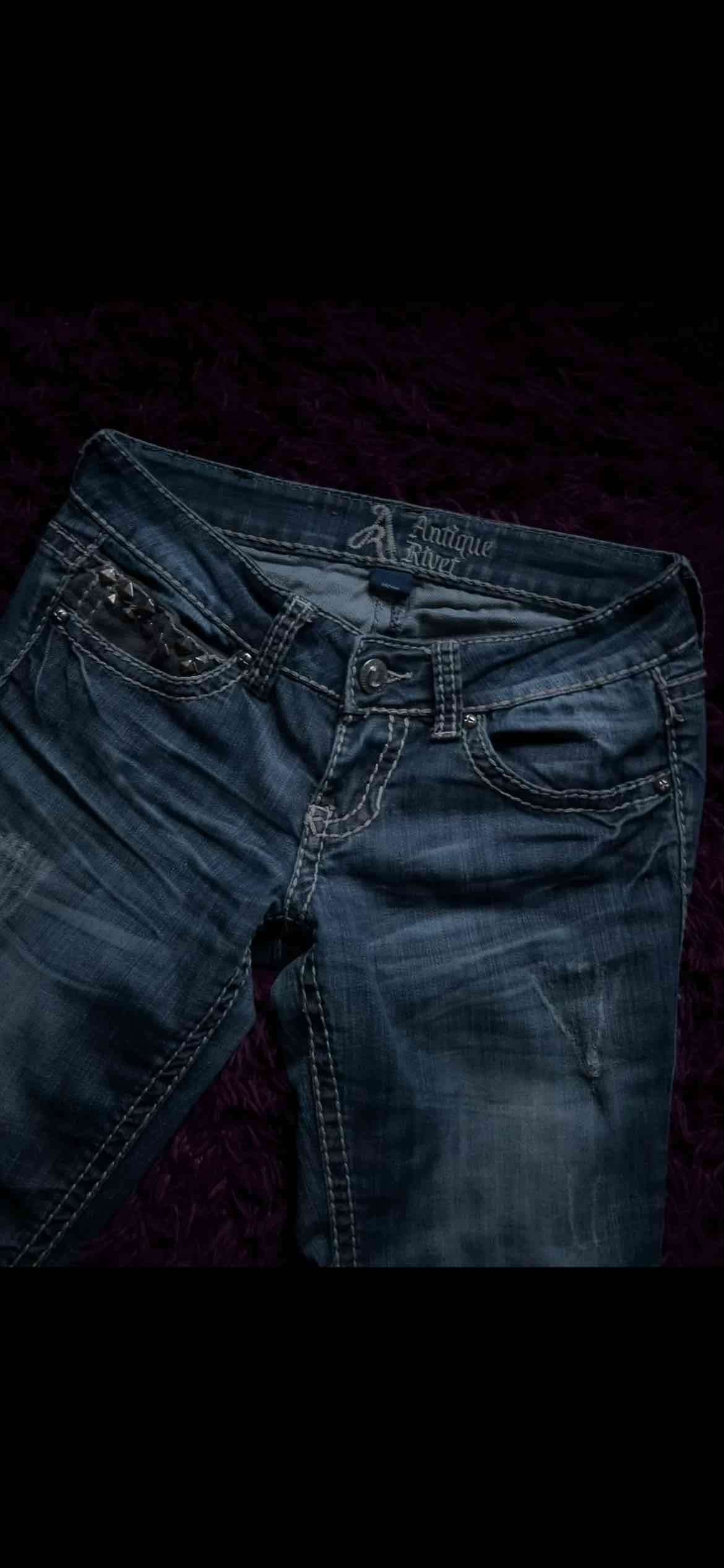 Jeans ajustados con tachas - miniatura 5