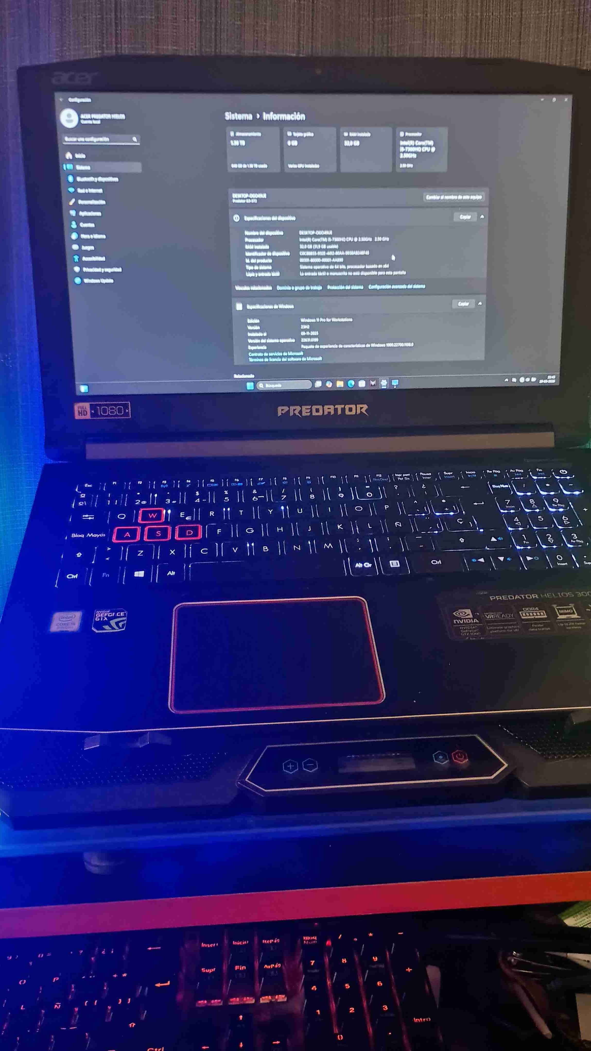 Laptop Acer Predator gamer - miniatura 4