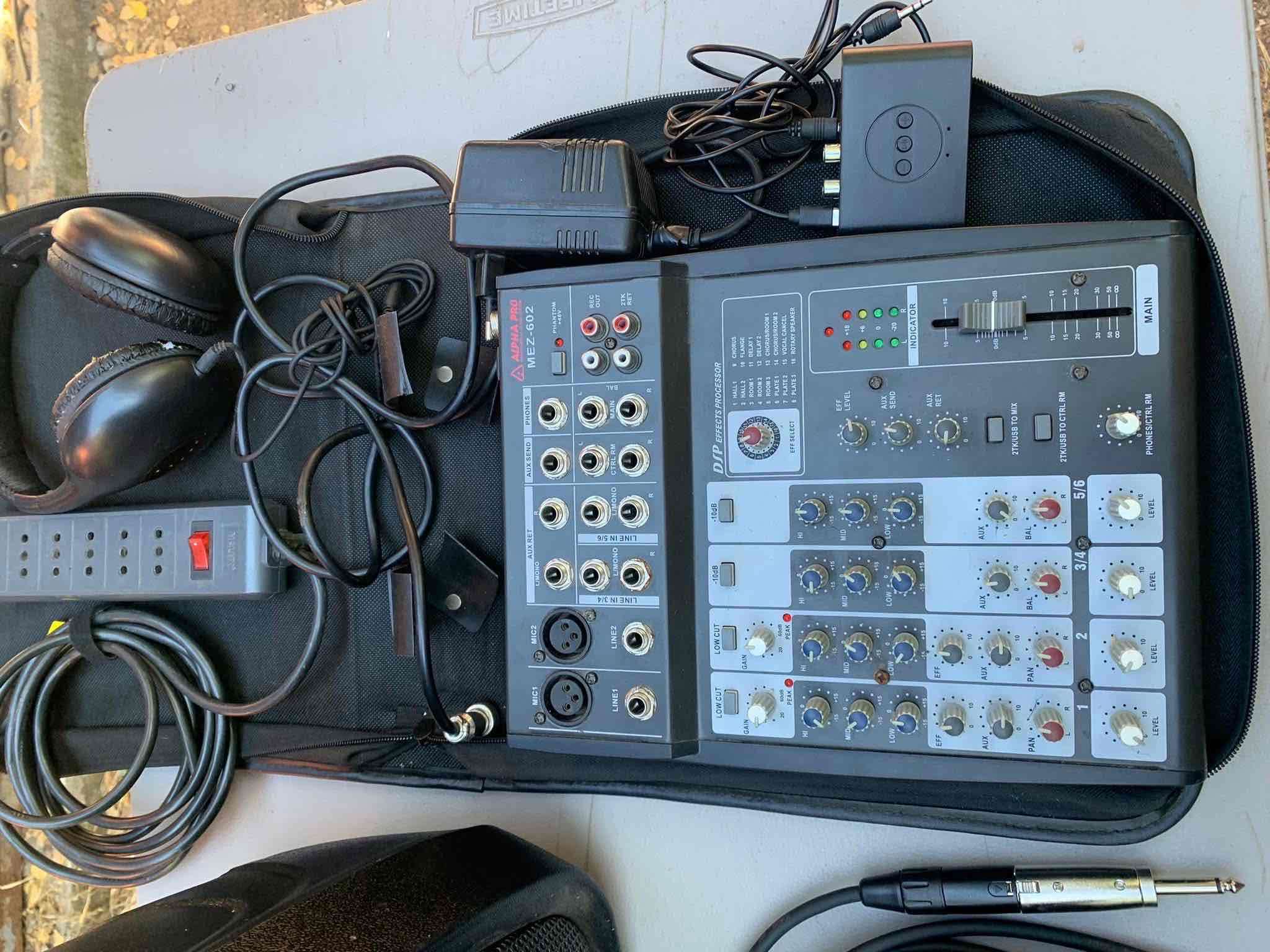 Sistema de sonido profesional con amplificador - miniatura 2