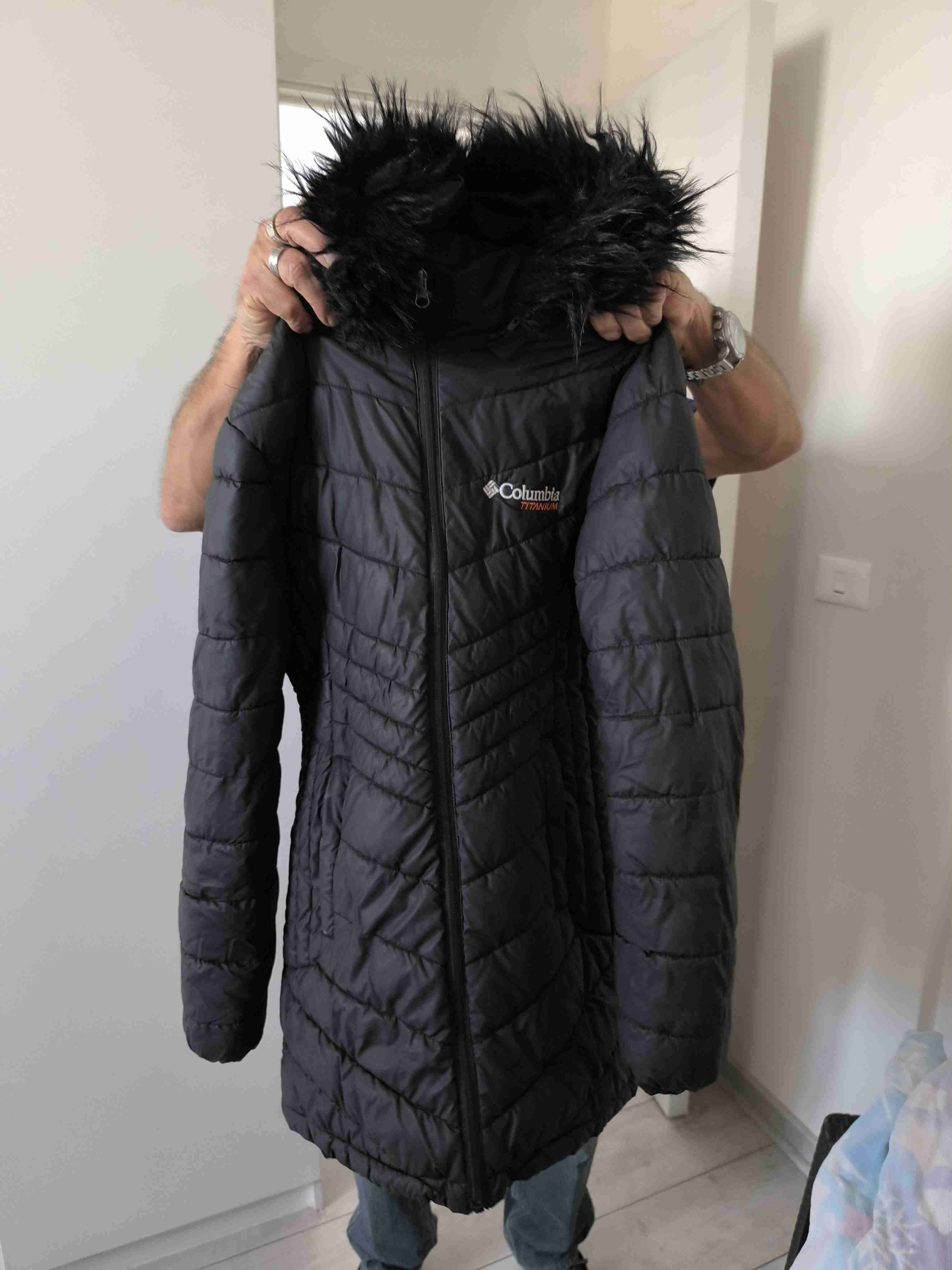 Parka Columbia y the north face negra con capucha - miniatura 2