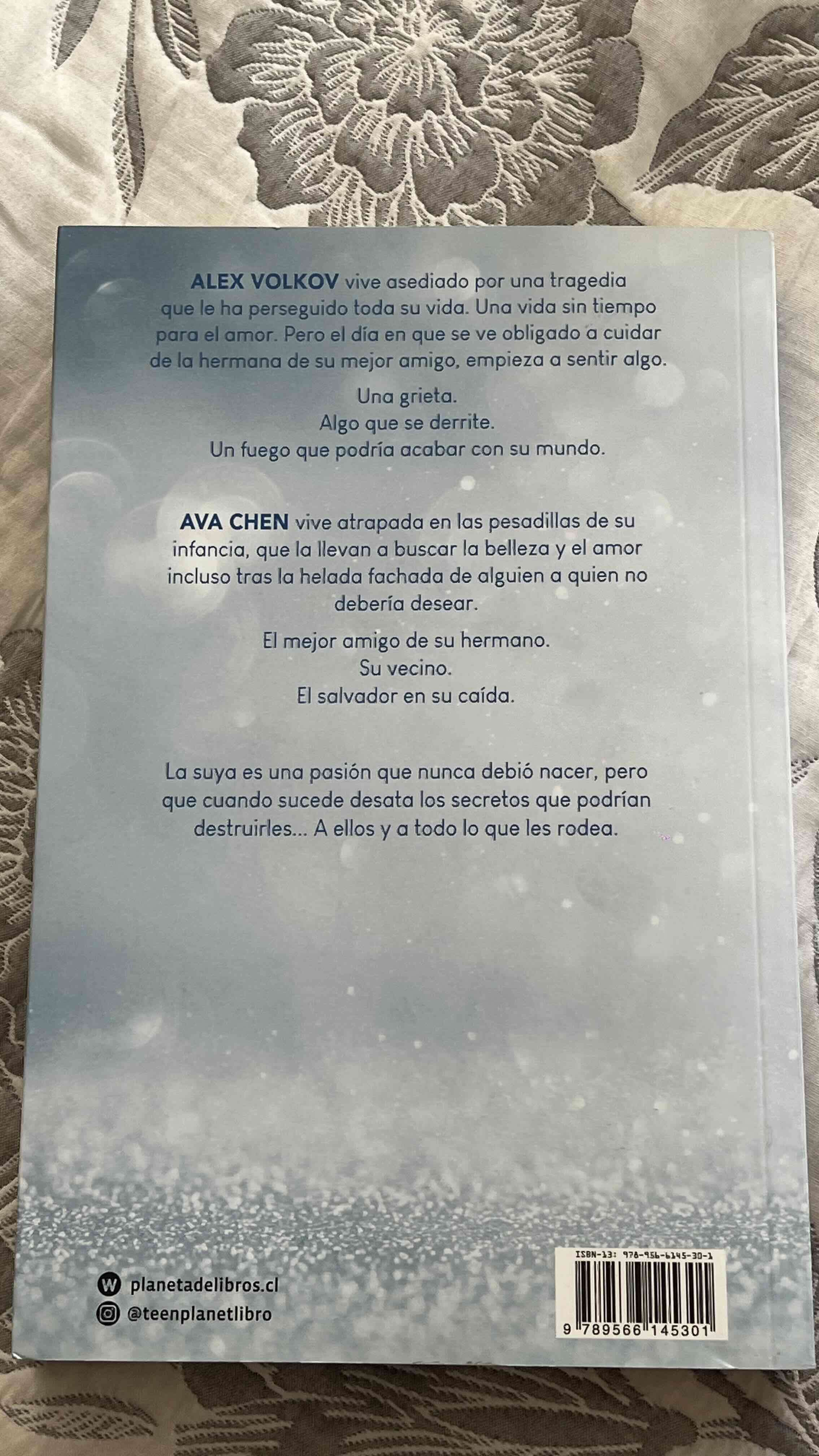 Libro 'Twisted Love' Ana Huang - miniatura 2