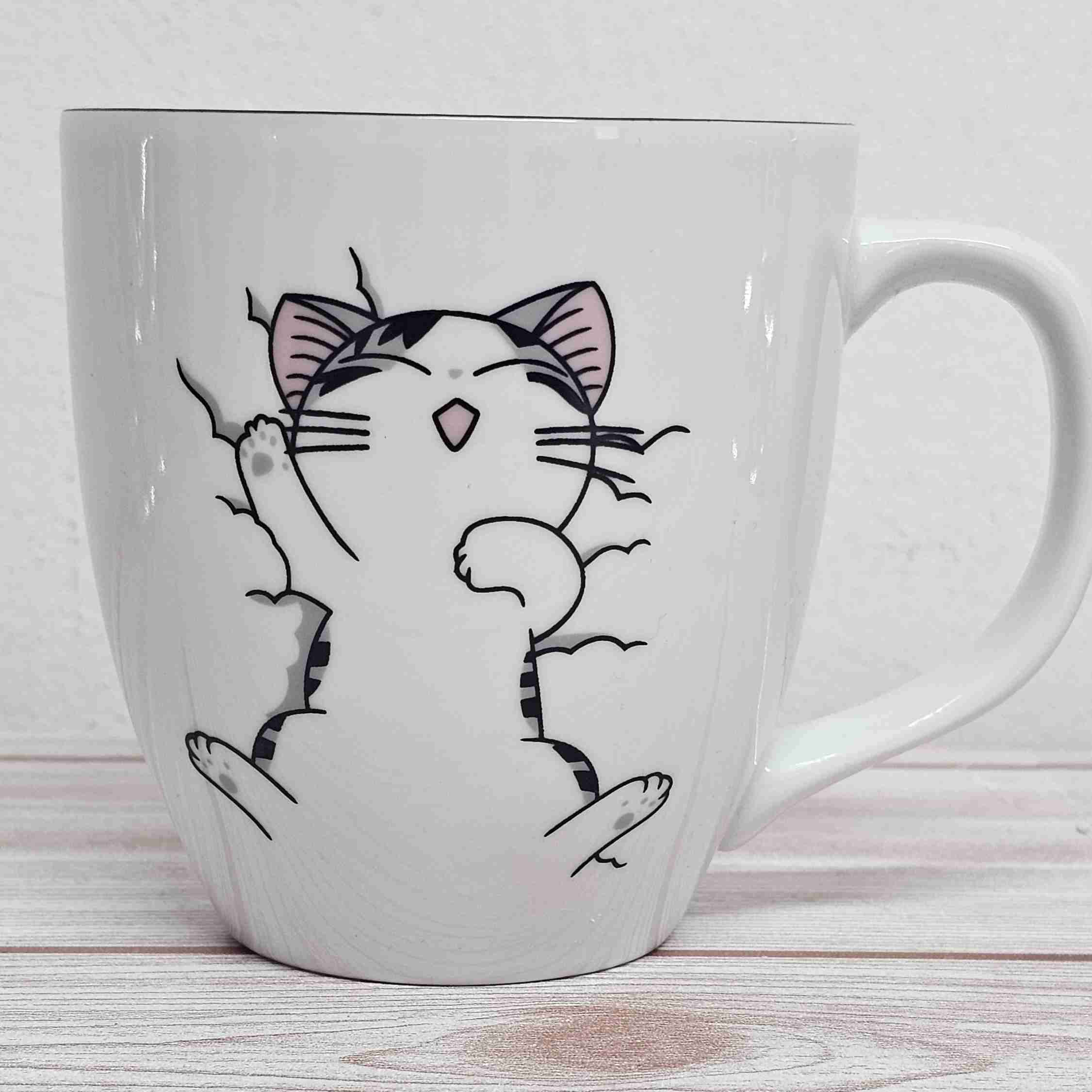 Taza blanca con diseño de la GATA CHI - miniatura 2