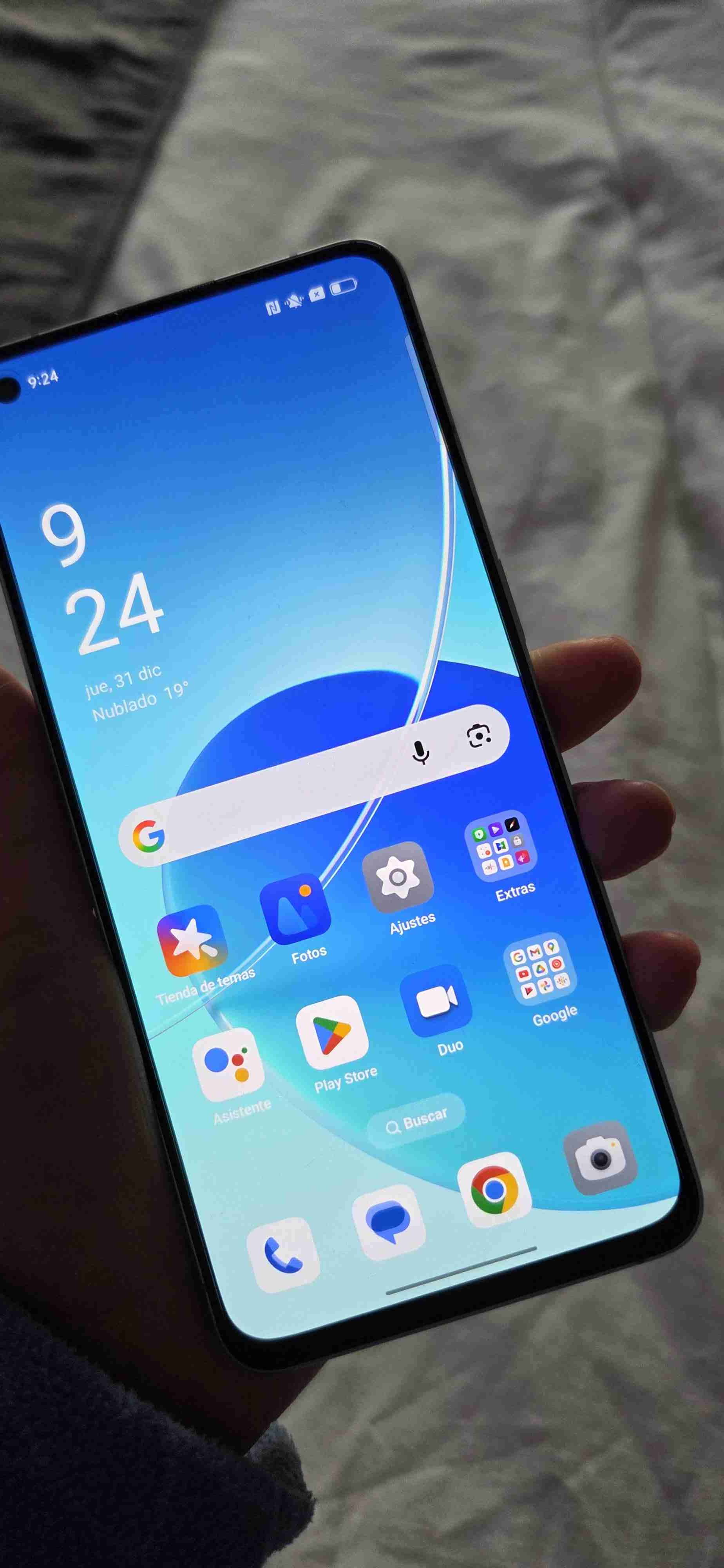 Smartphone Oppo color tornasol - miniatura 2