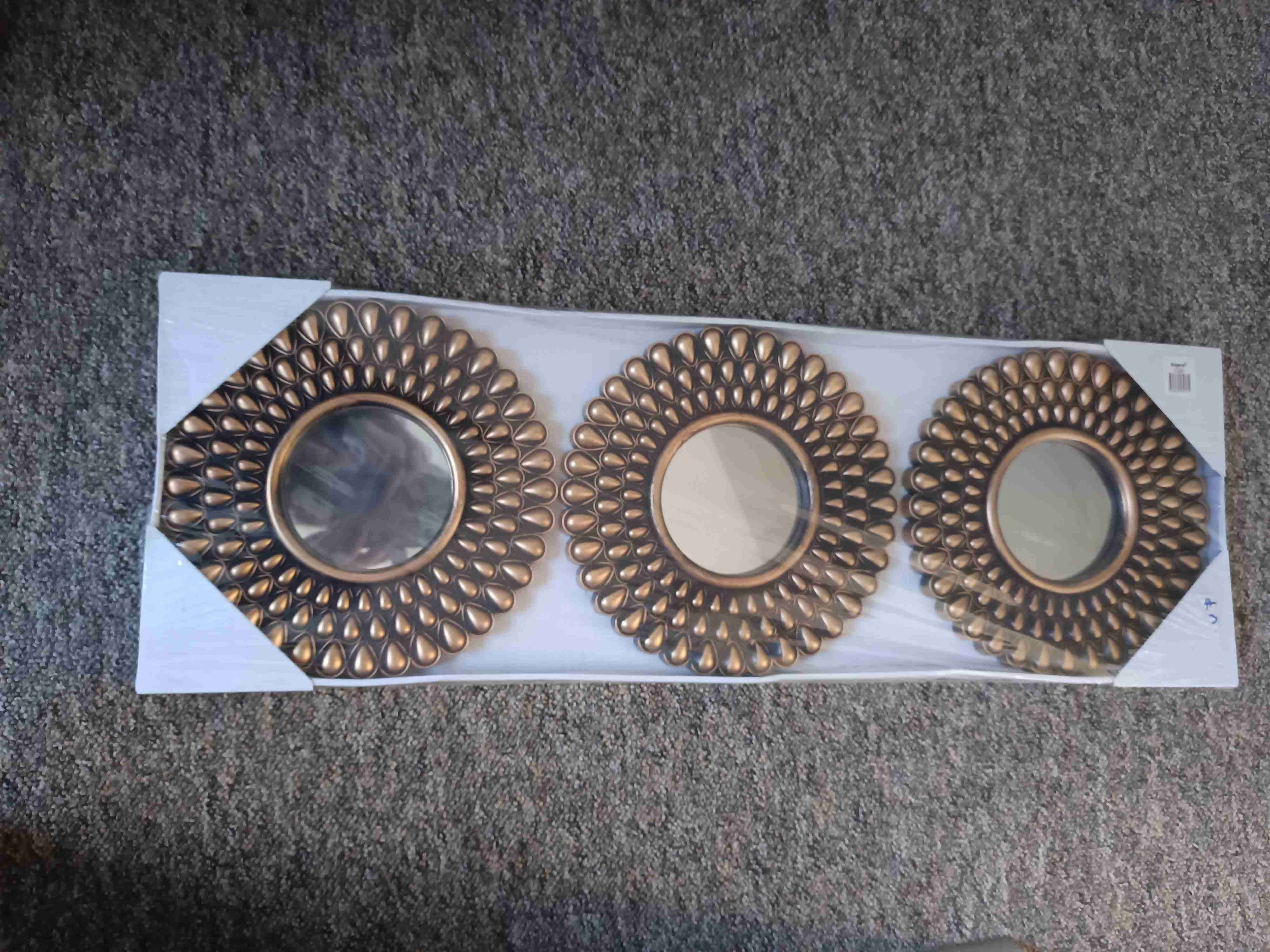 Set de espejos decorativos dorados - miniatura 1