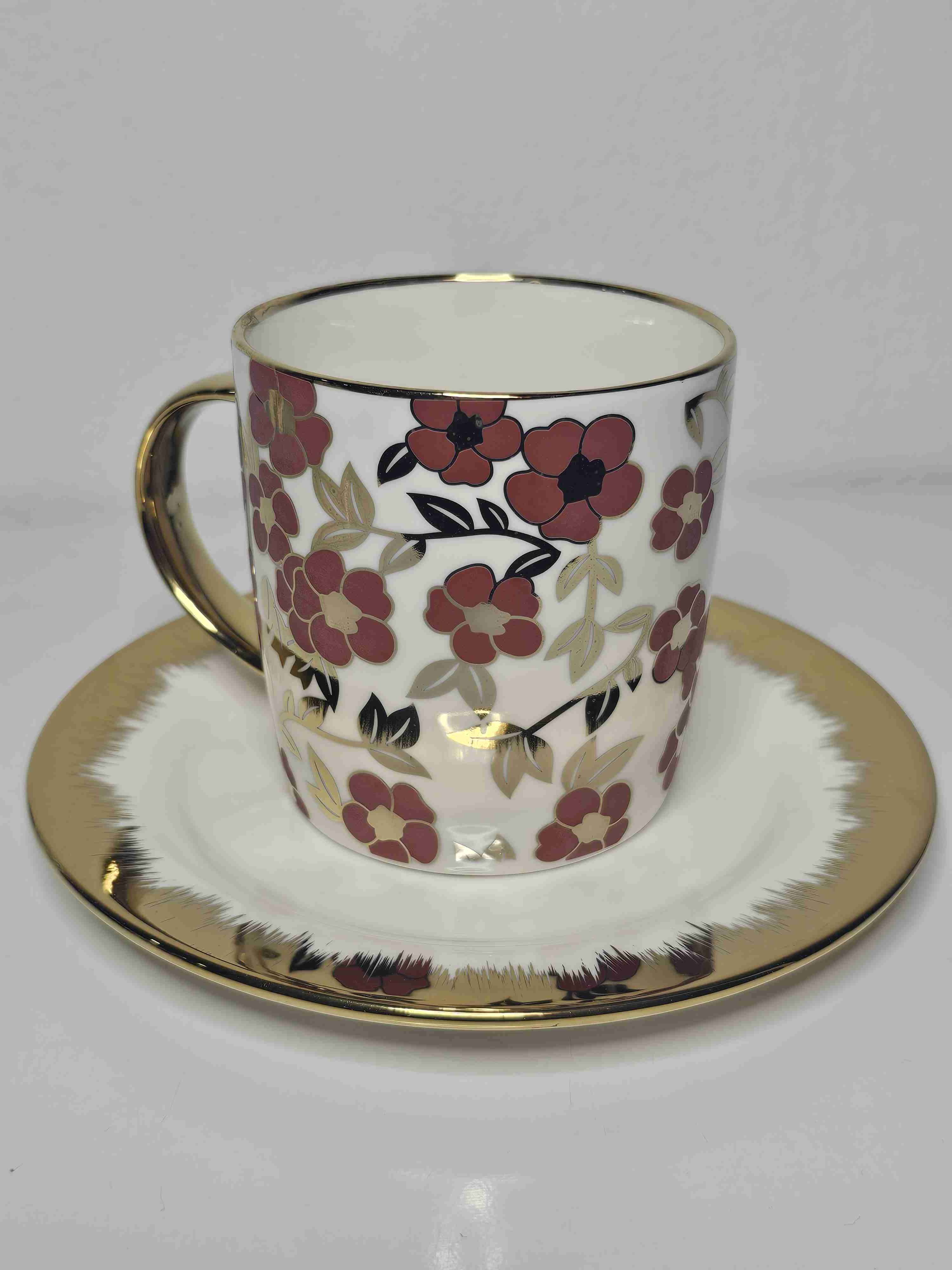 Taza floral con bordes dorados - miniatura 4