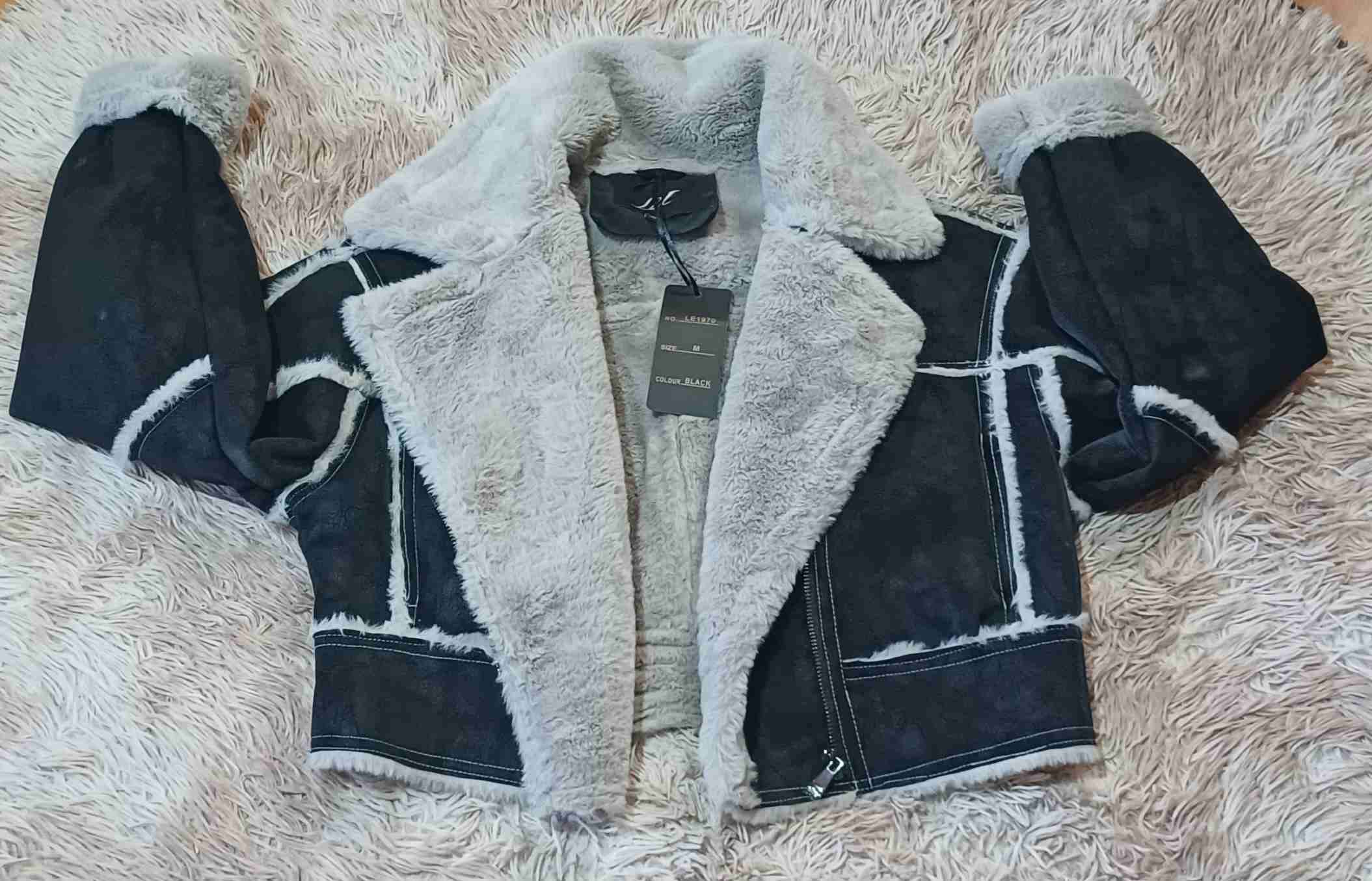Chaqueta de piel sintética negra - miniatura 3
