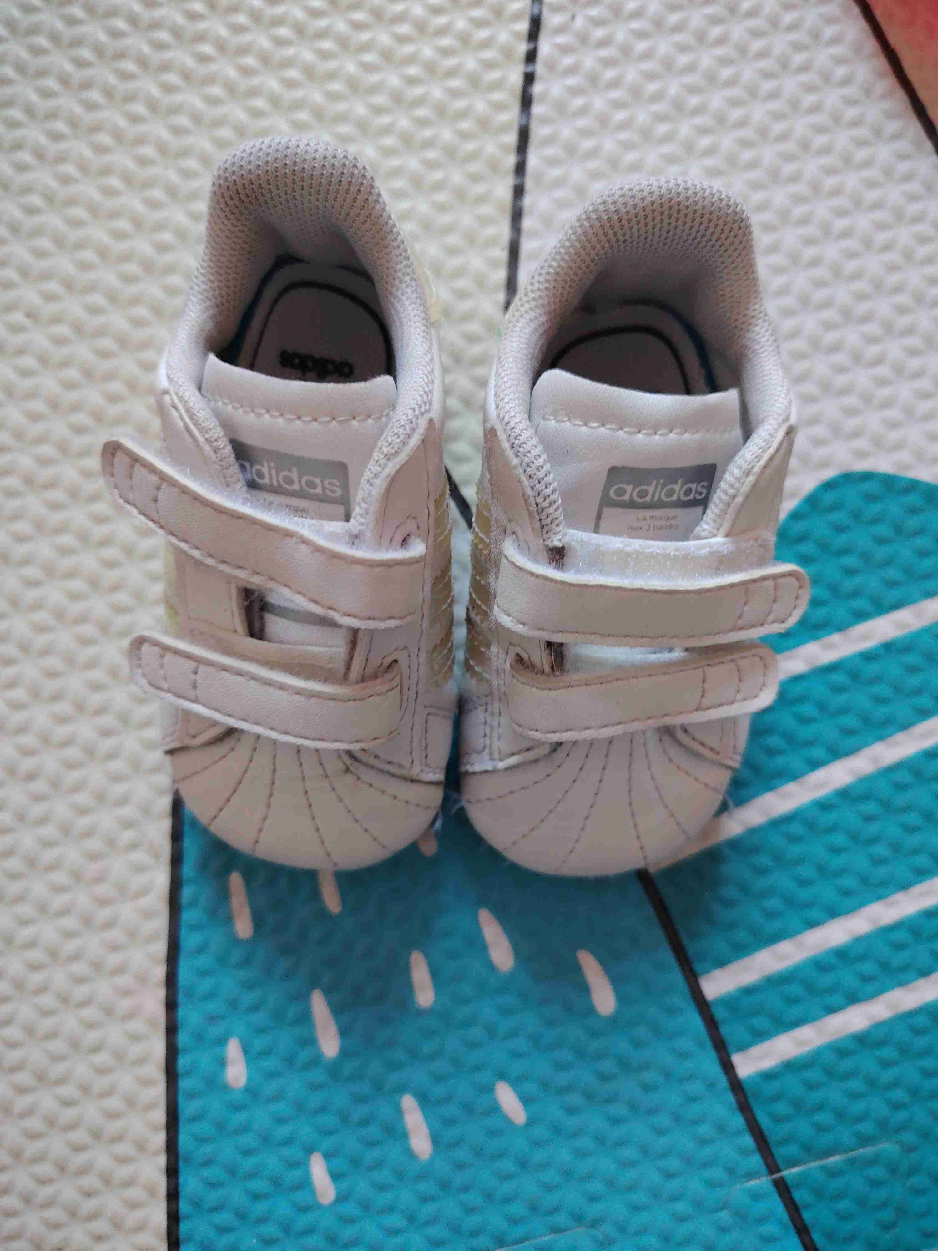 Zapatillas blancas Adidas bebé - miniatura 1