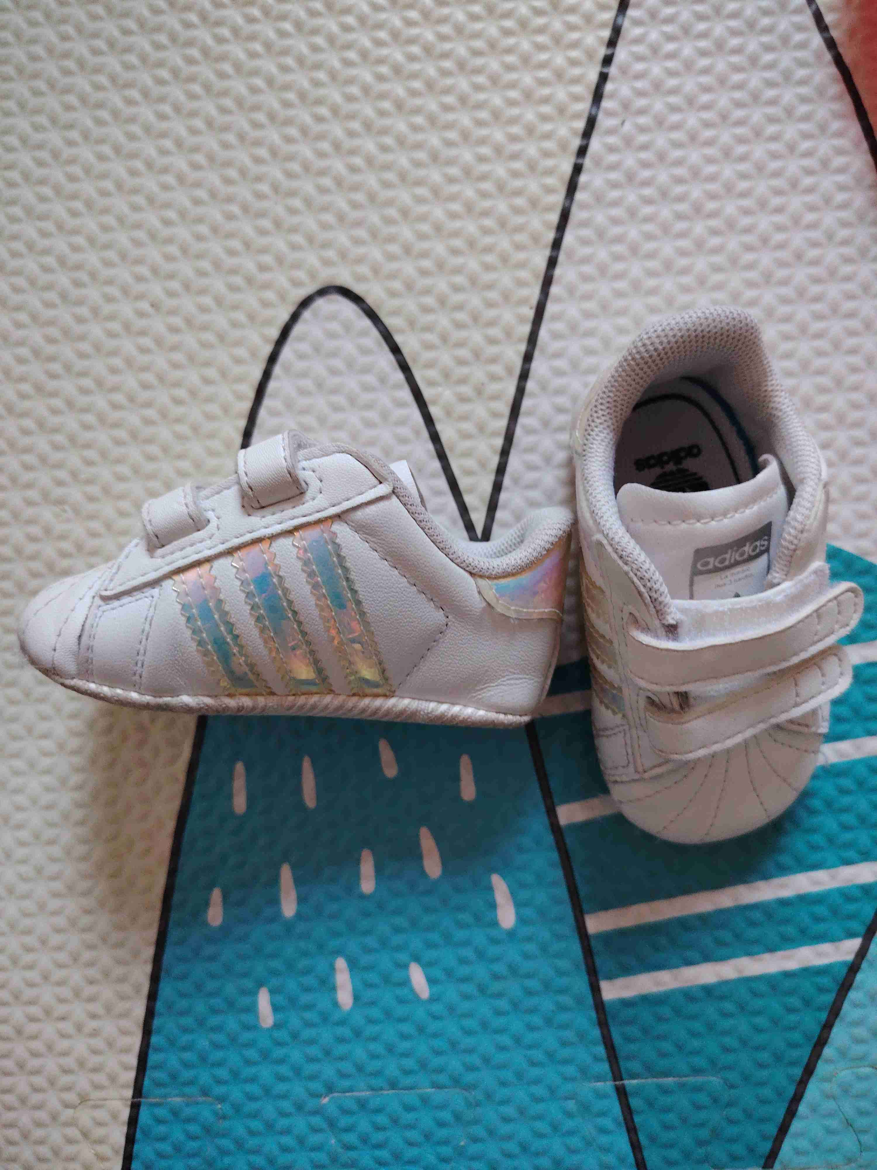 Zapatillas blancas Adidas bebé - miniatura 2