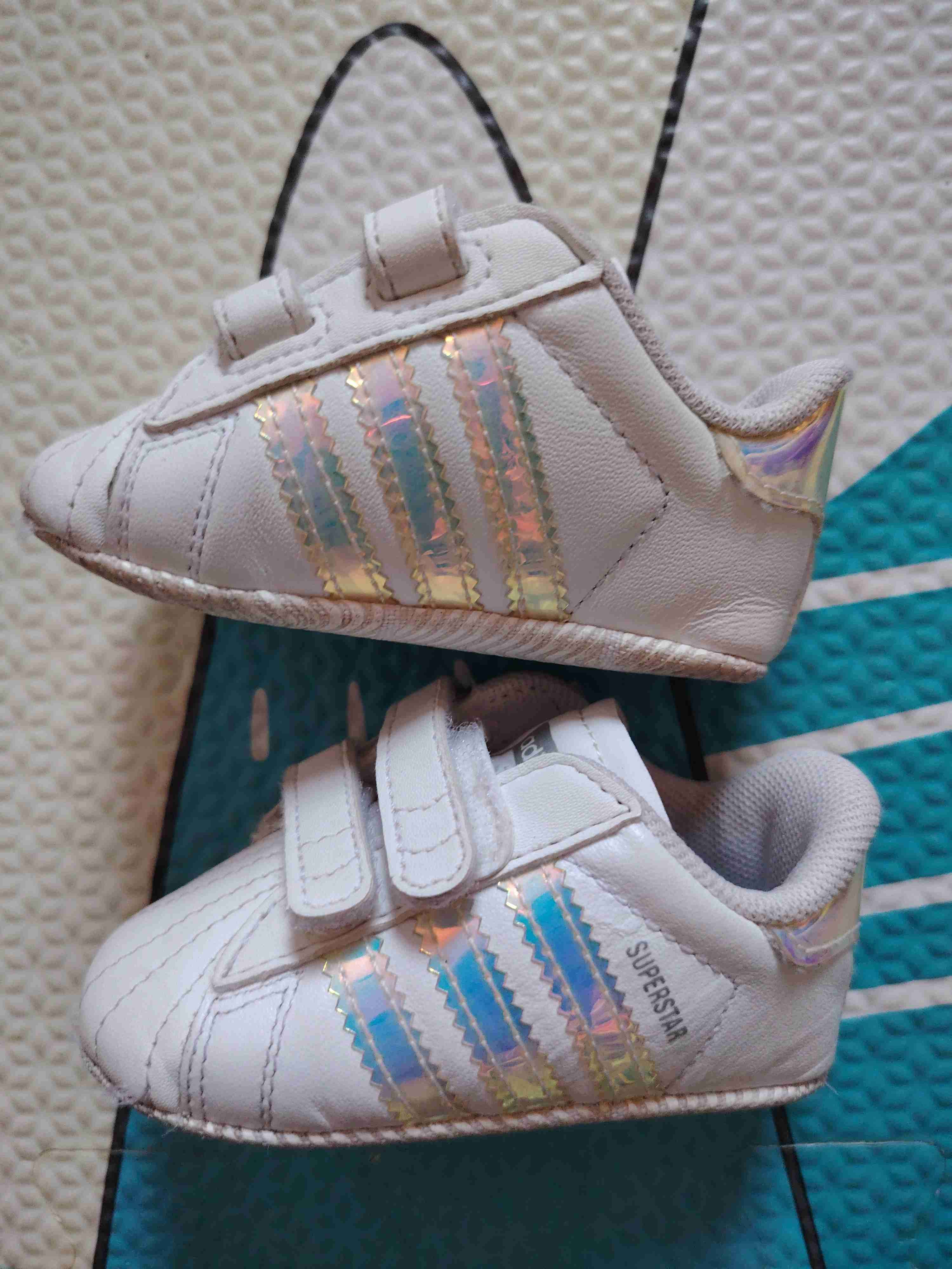 Zapatillas blancas Adidas bebé - miniatura 3