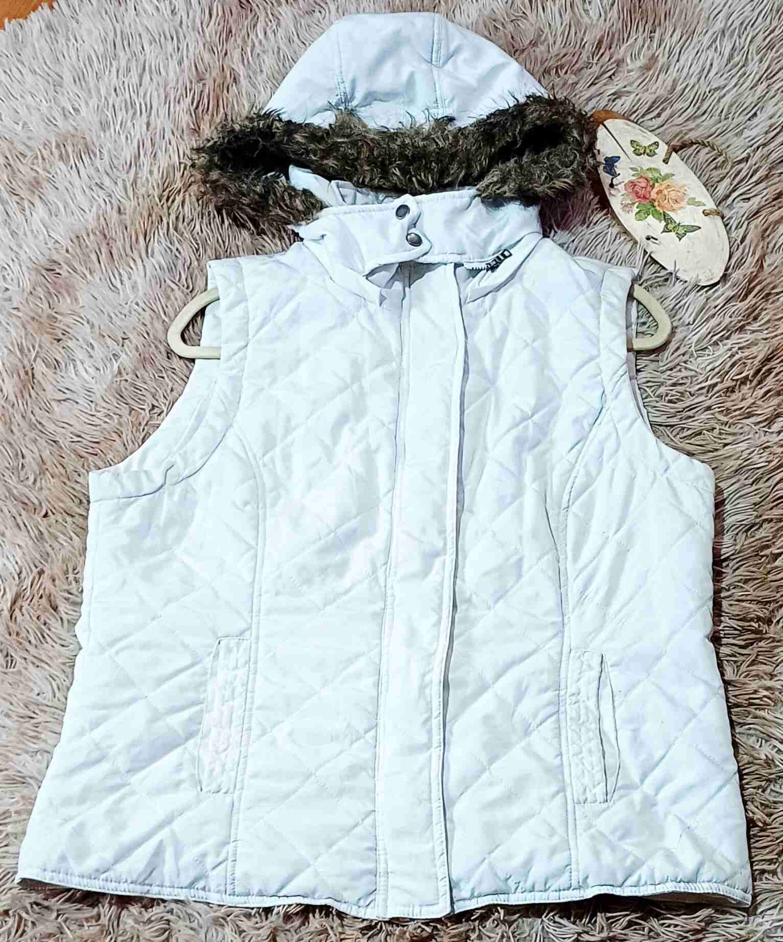 Chaleco acolchado blanco mujer - miniatura 1