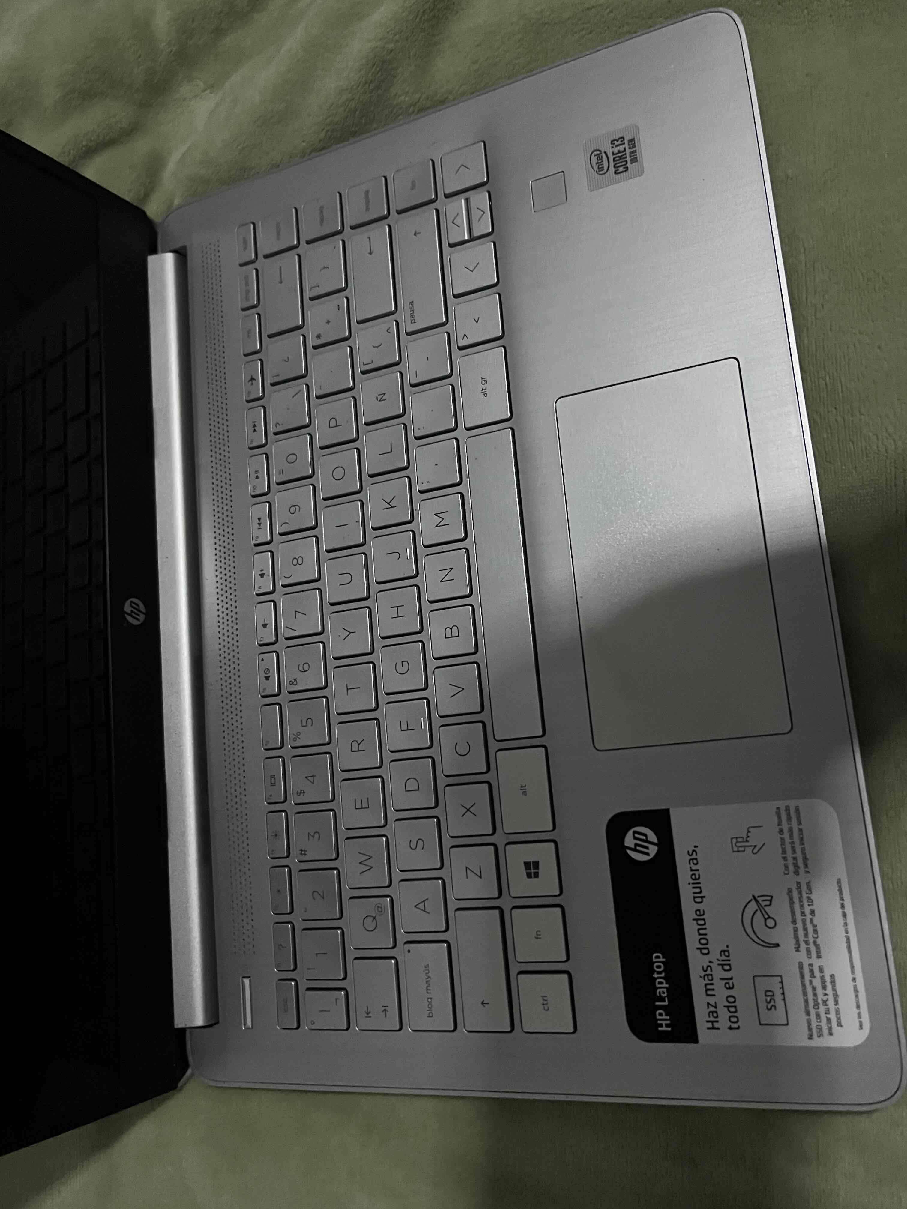 Notebook HP Plateado Intel Core i3 - miniatura 6