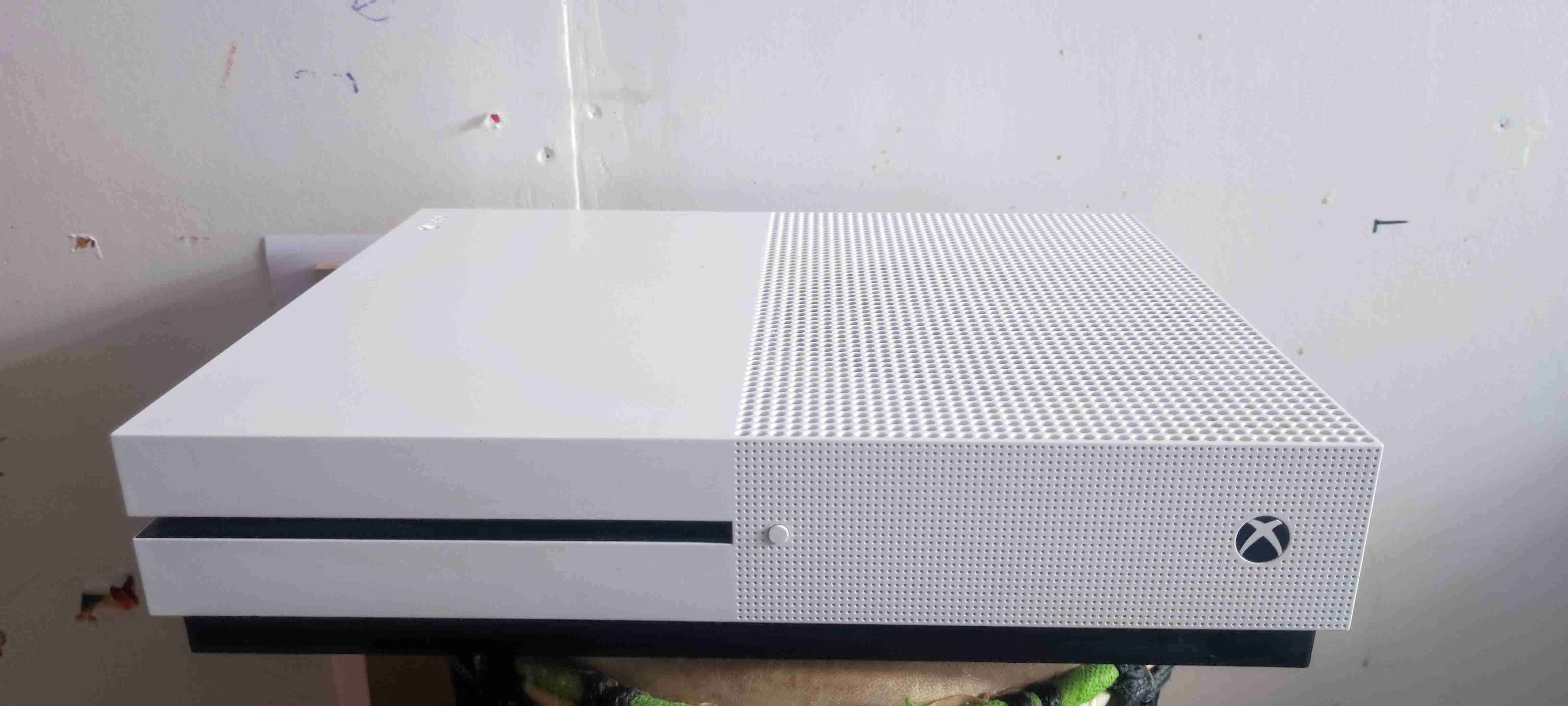 Xbox one S - miniatura 1