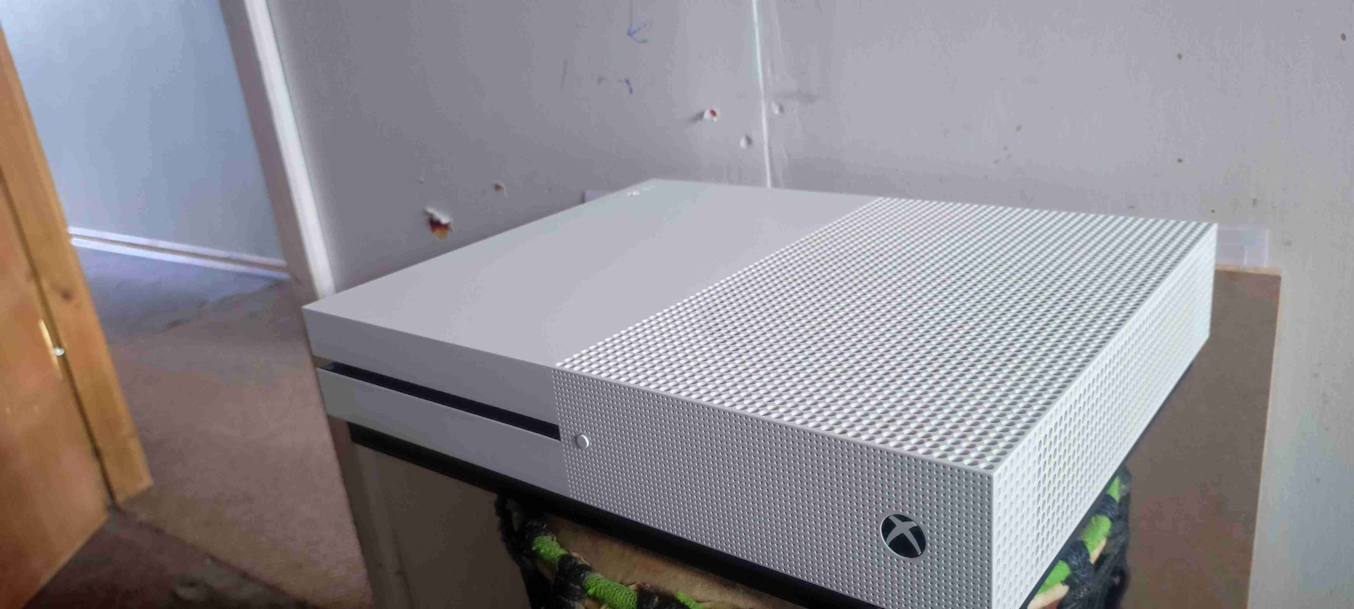 Xbox one S - miniatura 2