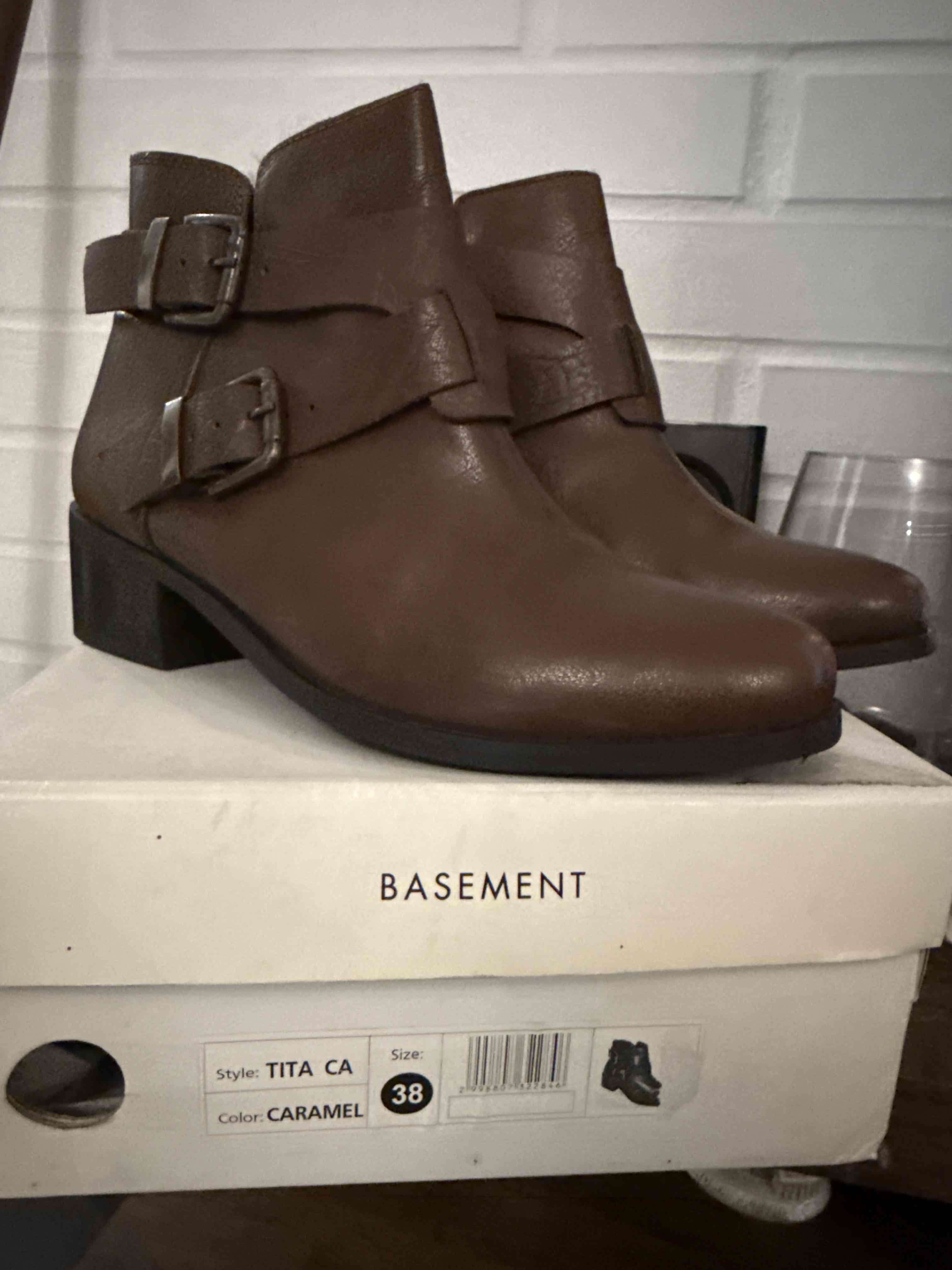 Botines marrones de cuero - miniatura 1