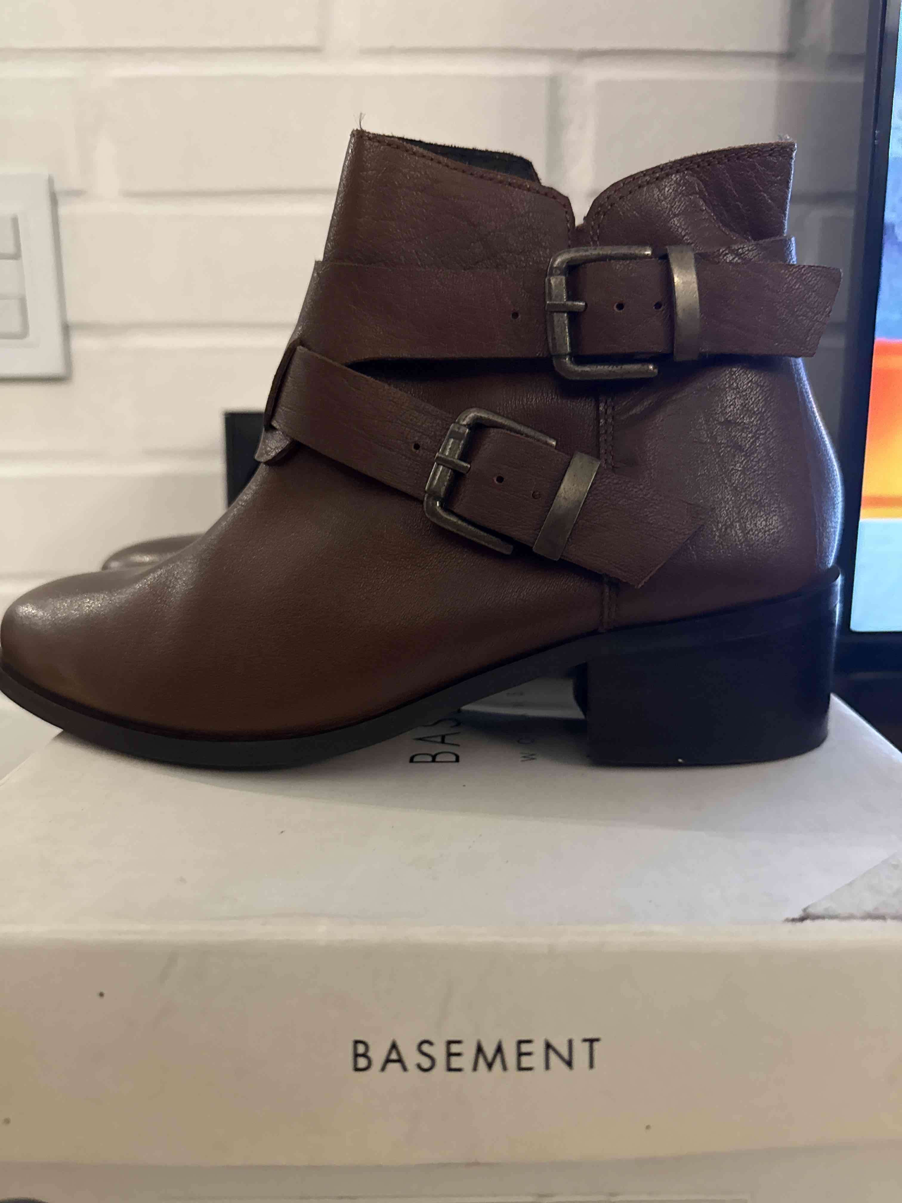 Botines marrones de cuero - miniatura 4