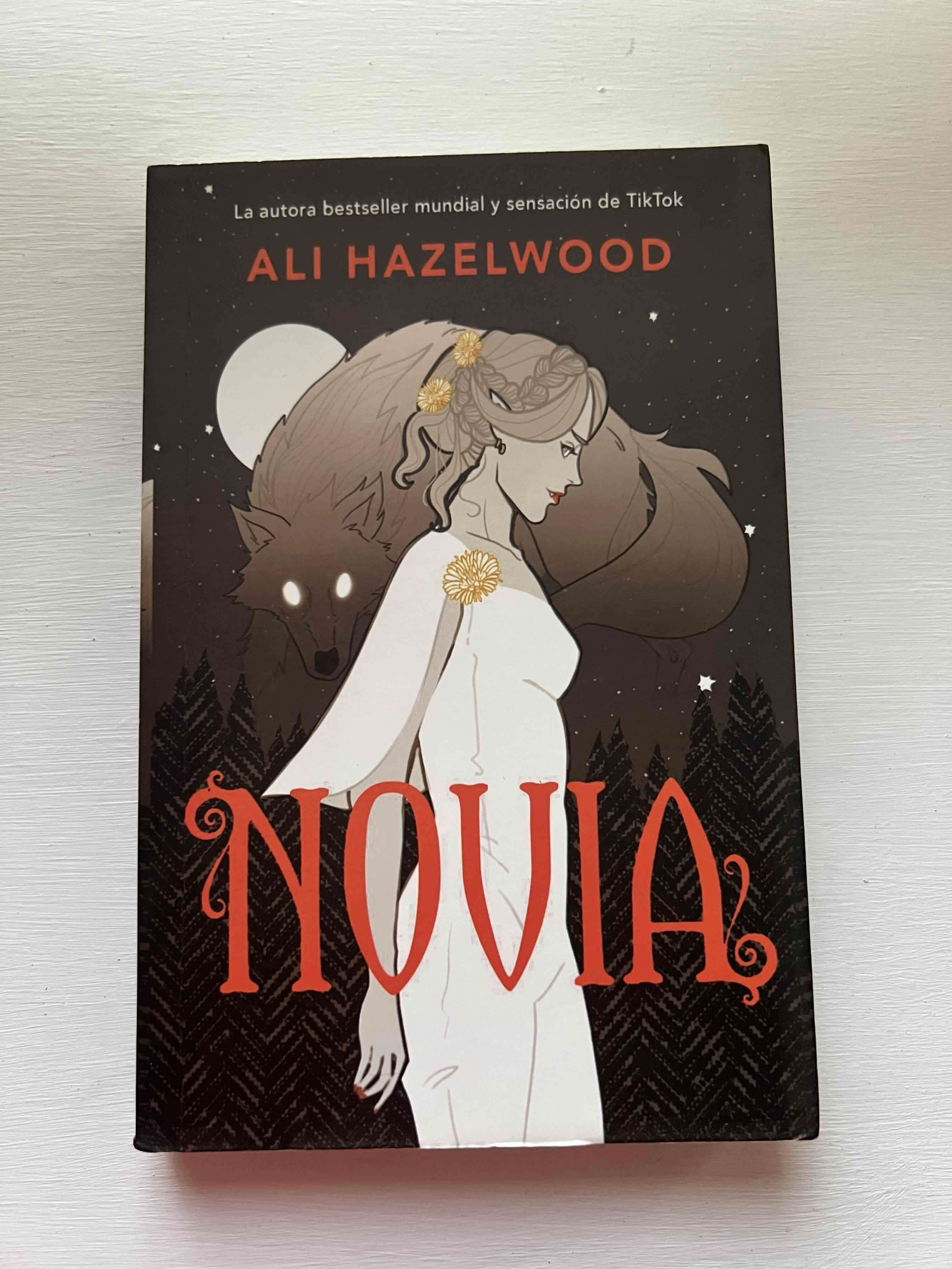 Libro 'Novia' de Ali Hazelwood - miniatura 1