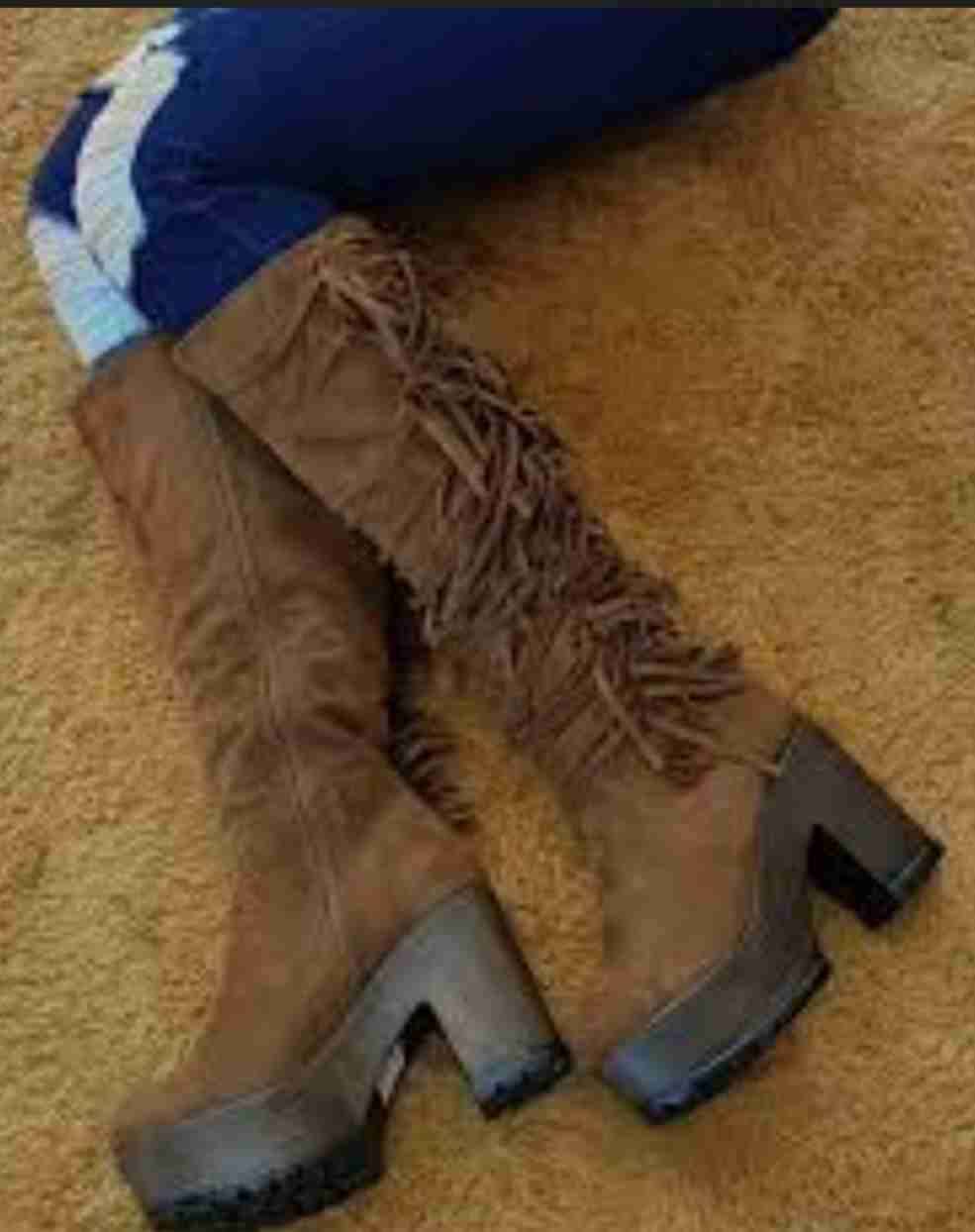 Botas de cuero bucaneras altas marrones con flecos - miniatura 3