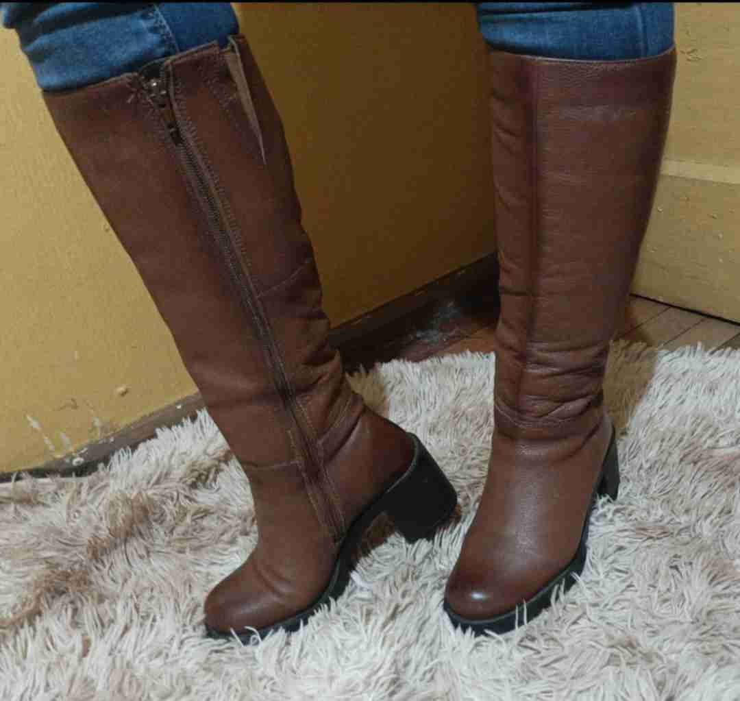 Botas largas cuero marrón - miniatura 3