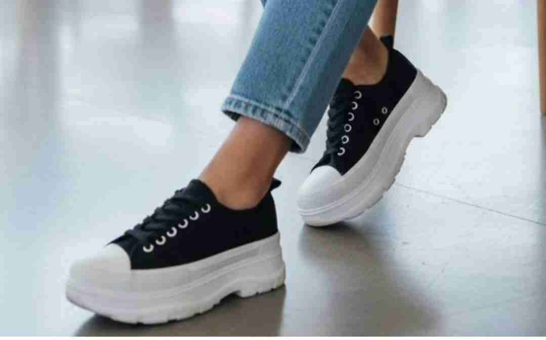 Botas negras con forro polar - miniatura 3