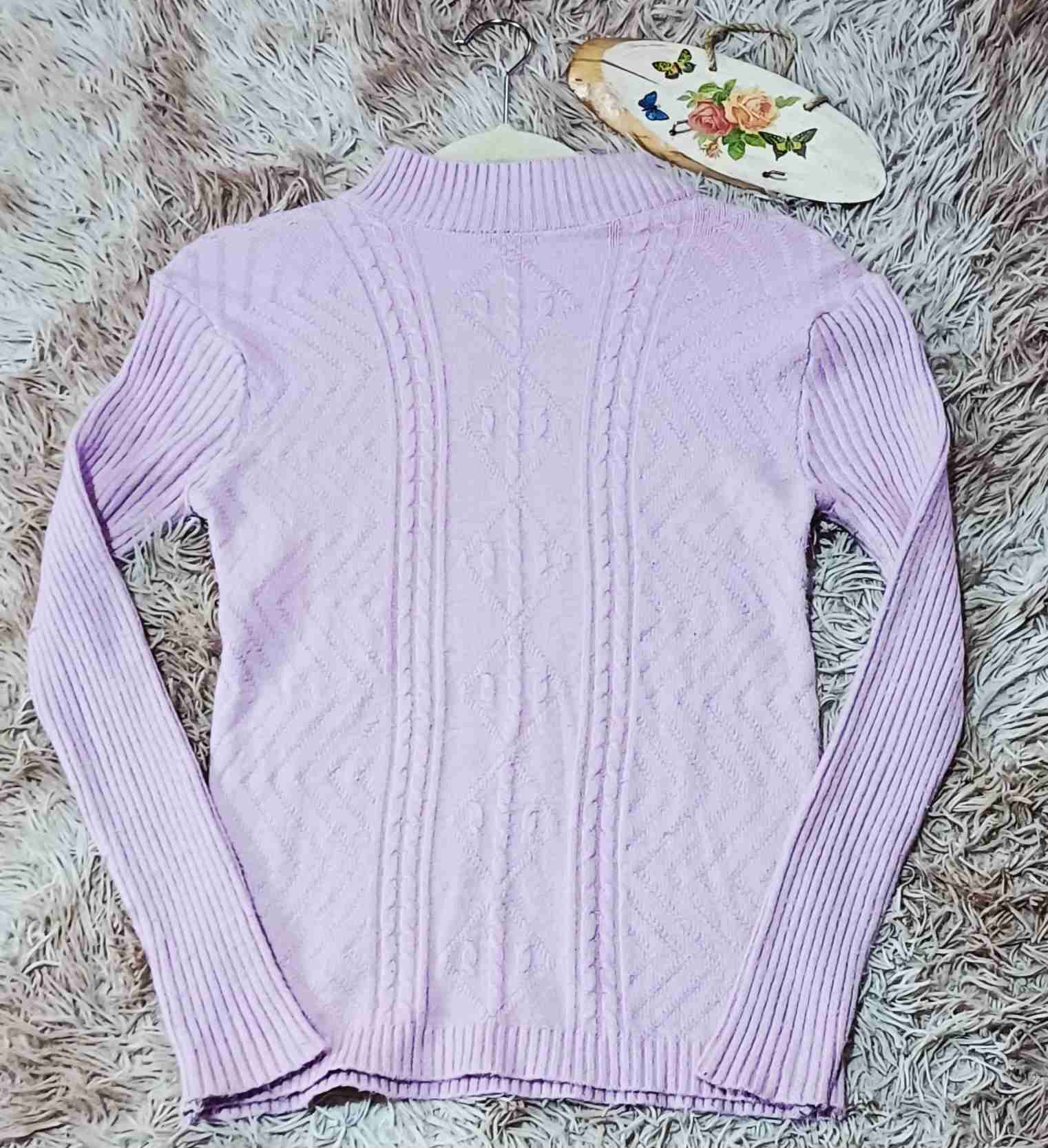 Sweater de lana lavanda