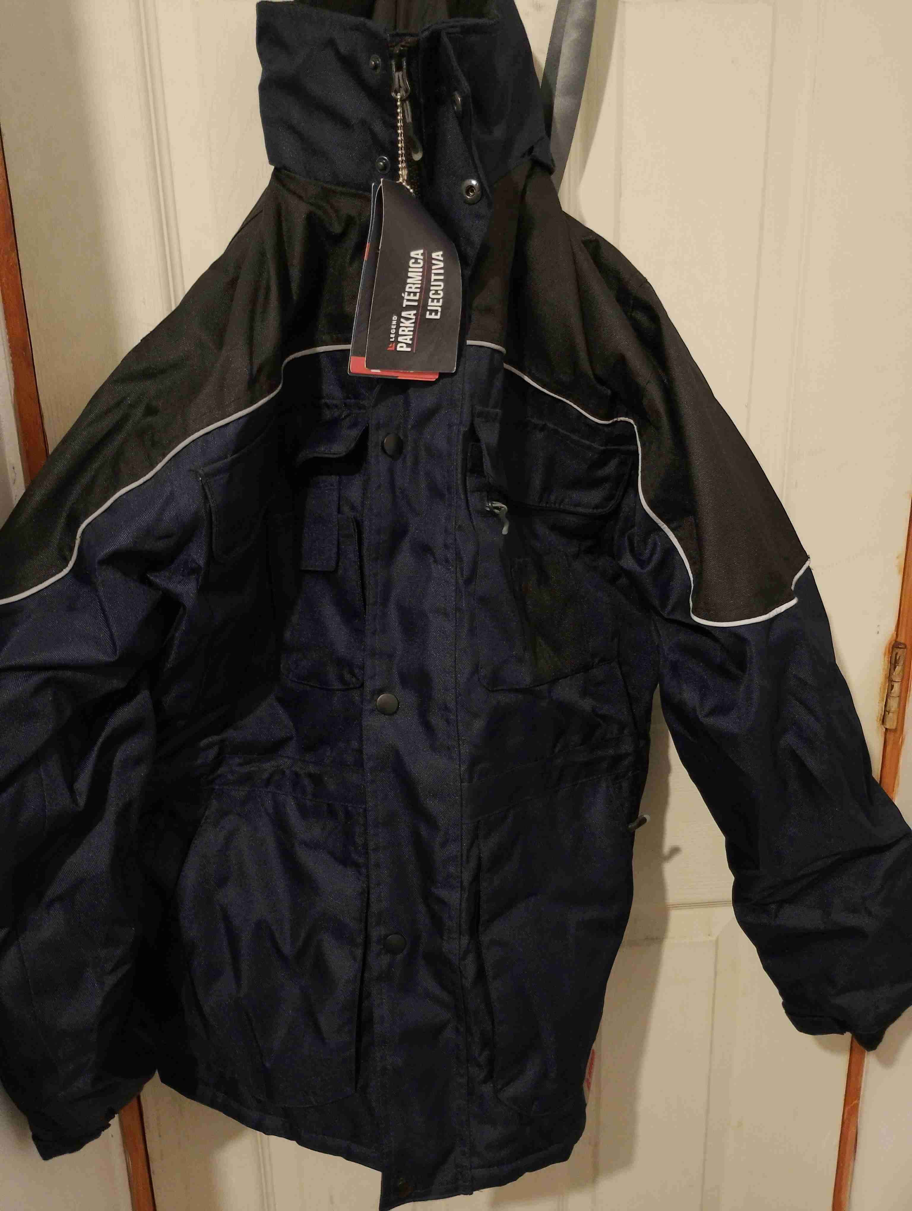 Parka térmica negra marca legend