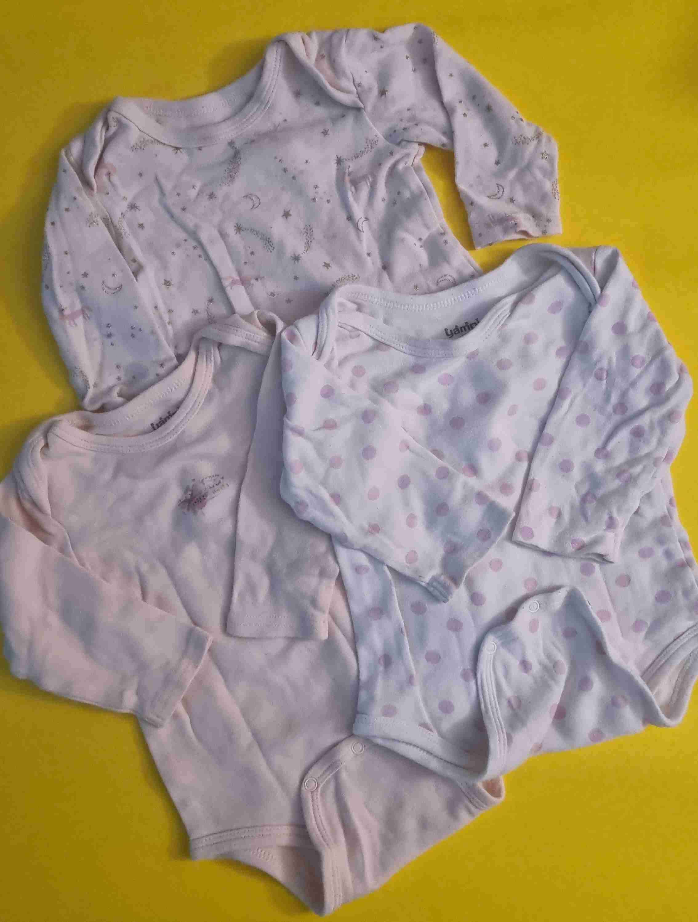 Conjunto de bodys para bebé 12 meses