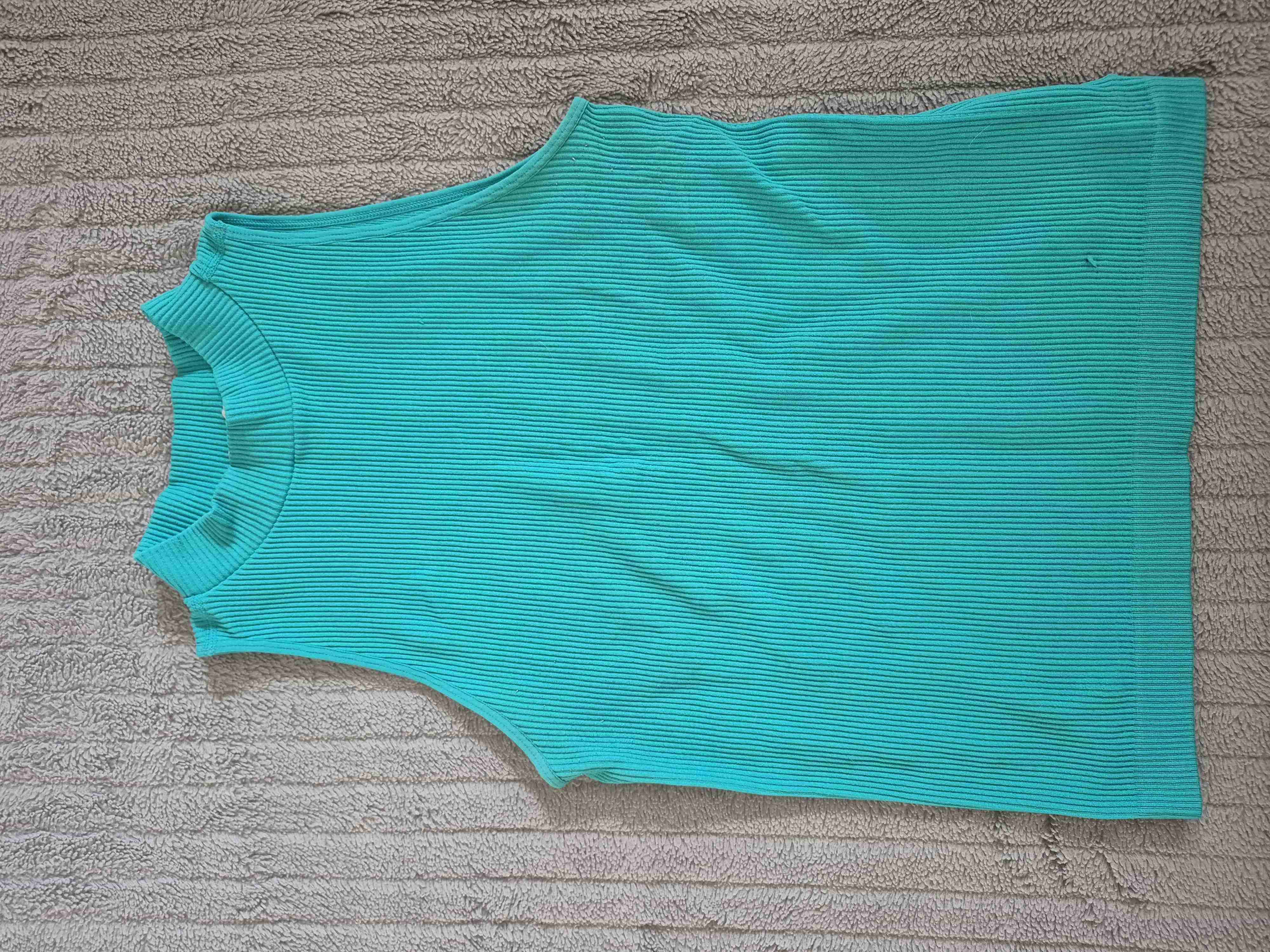 Polera sin mangas verde menta - miniatura 1