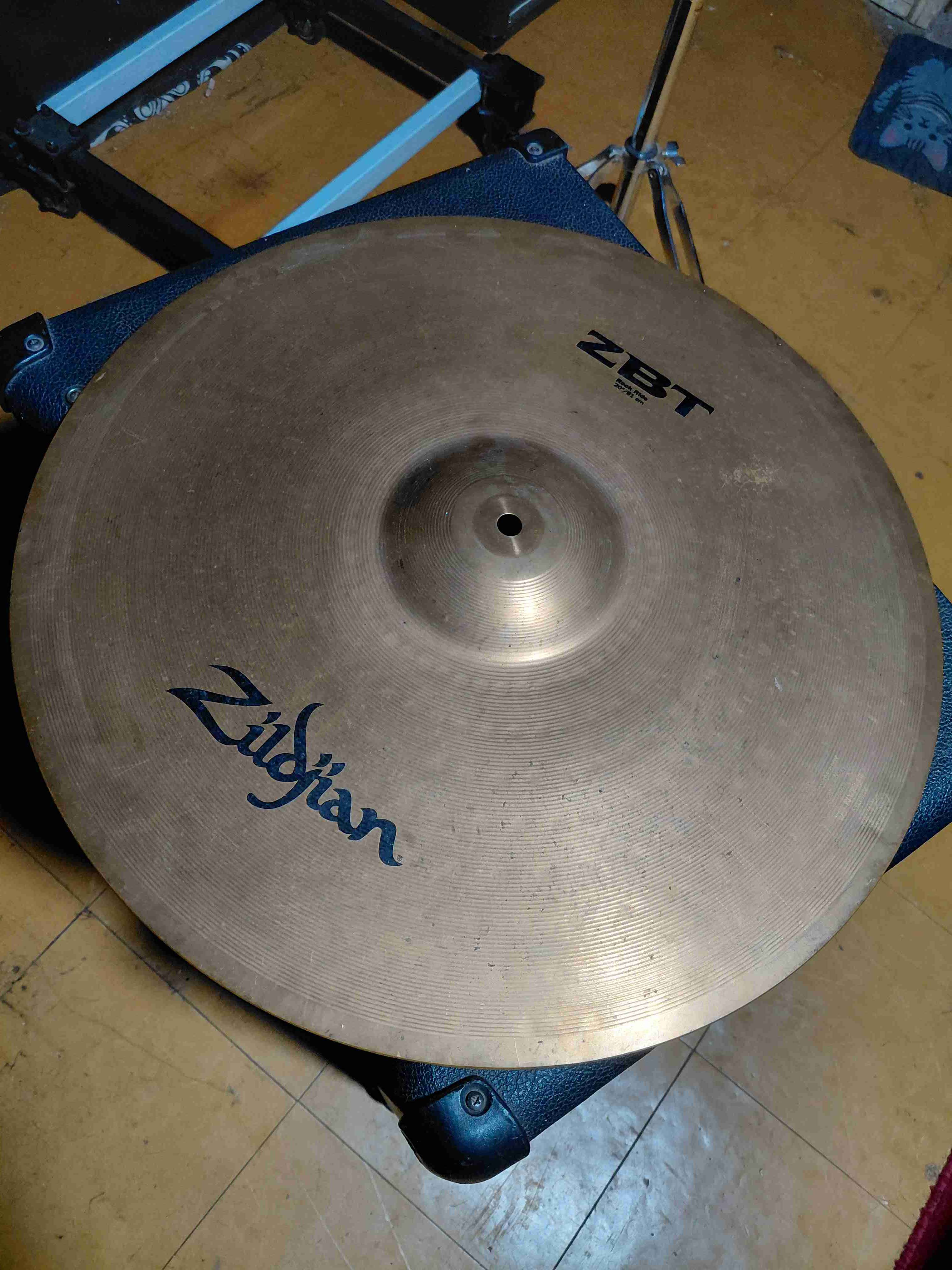 Platillo Zildjian ZXT usado - miniatura 6