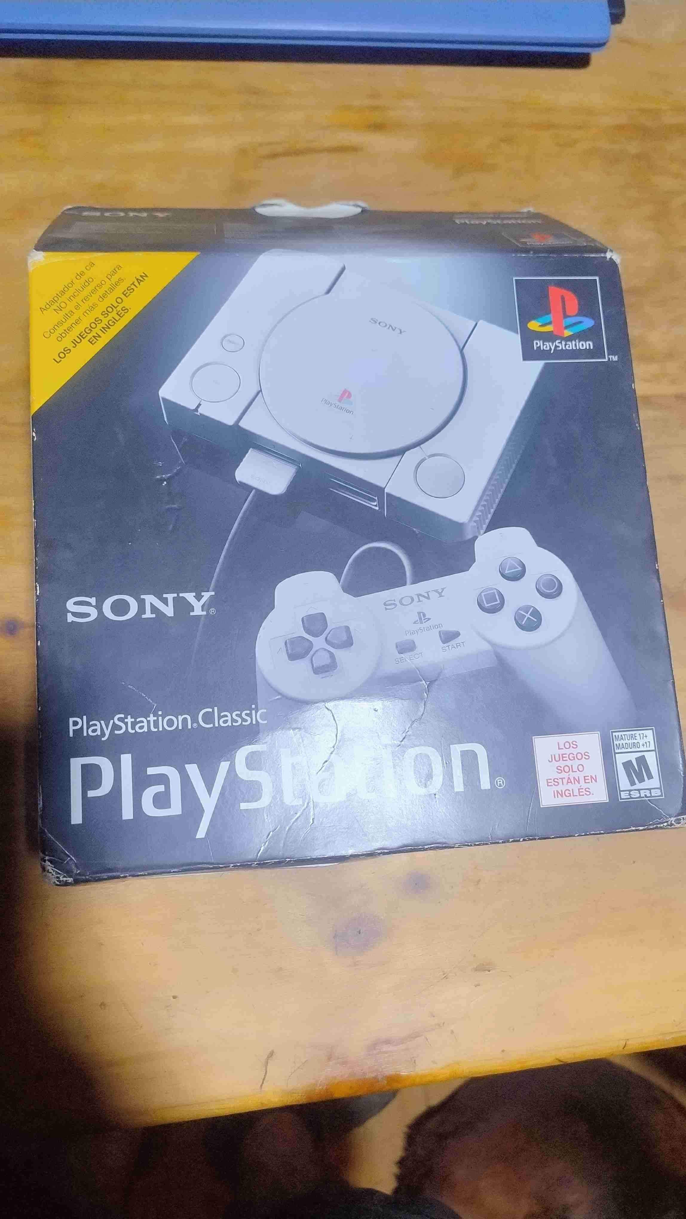 Consola PlayStation Classic - miniatura 1