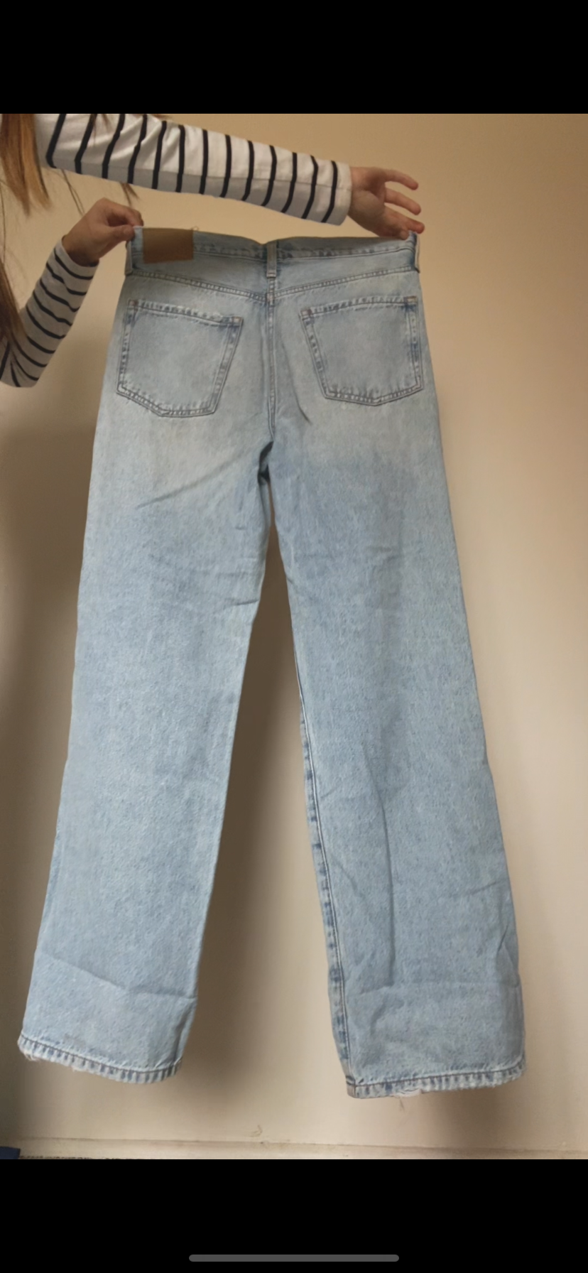 Jeans desgastados celeste - miniatura 2