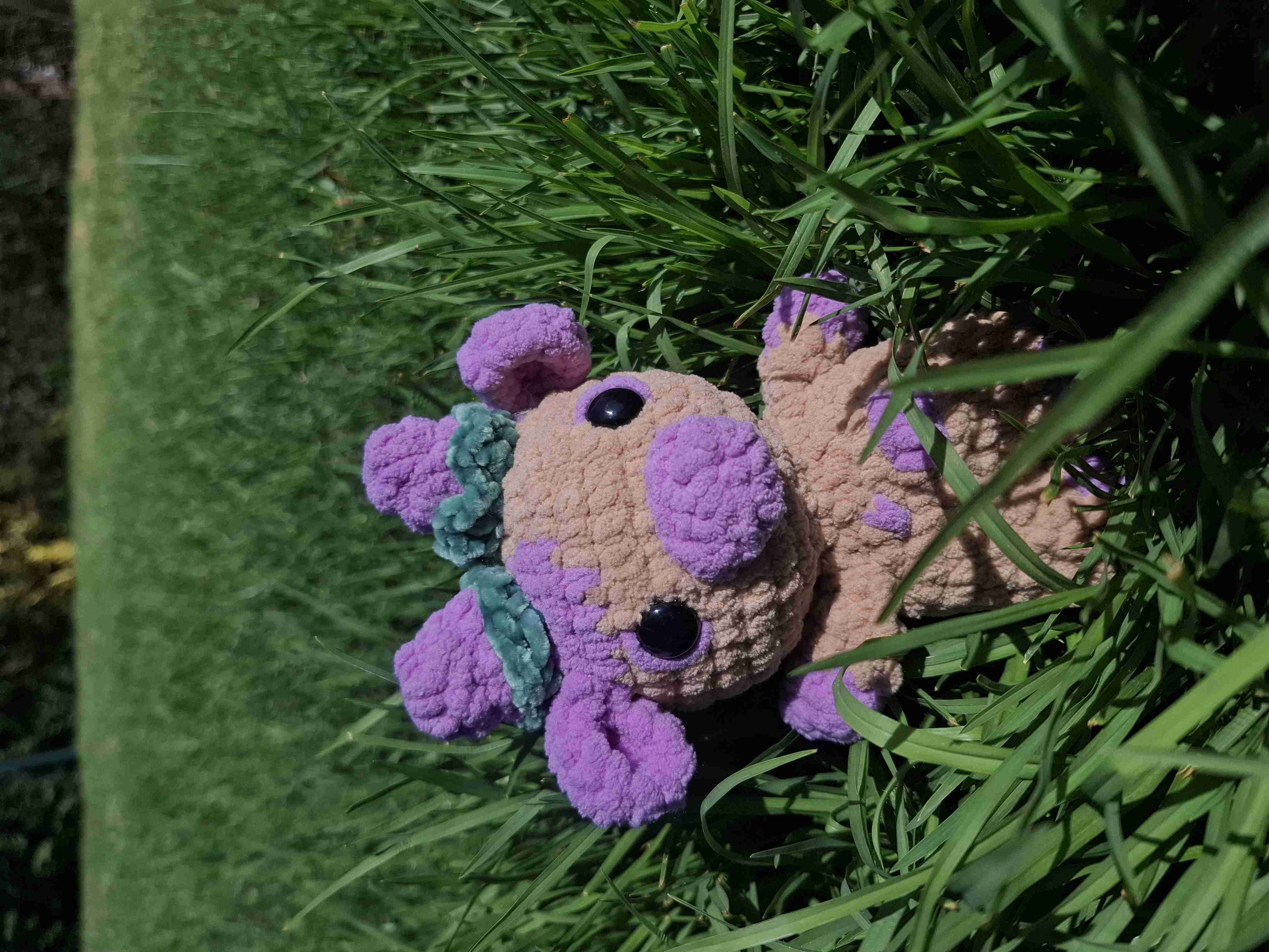 Amigurumi vaca morada - miniatura 1