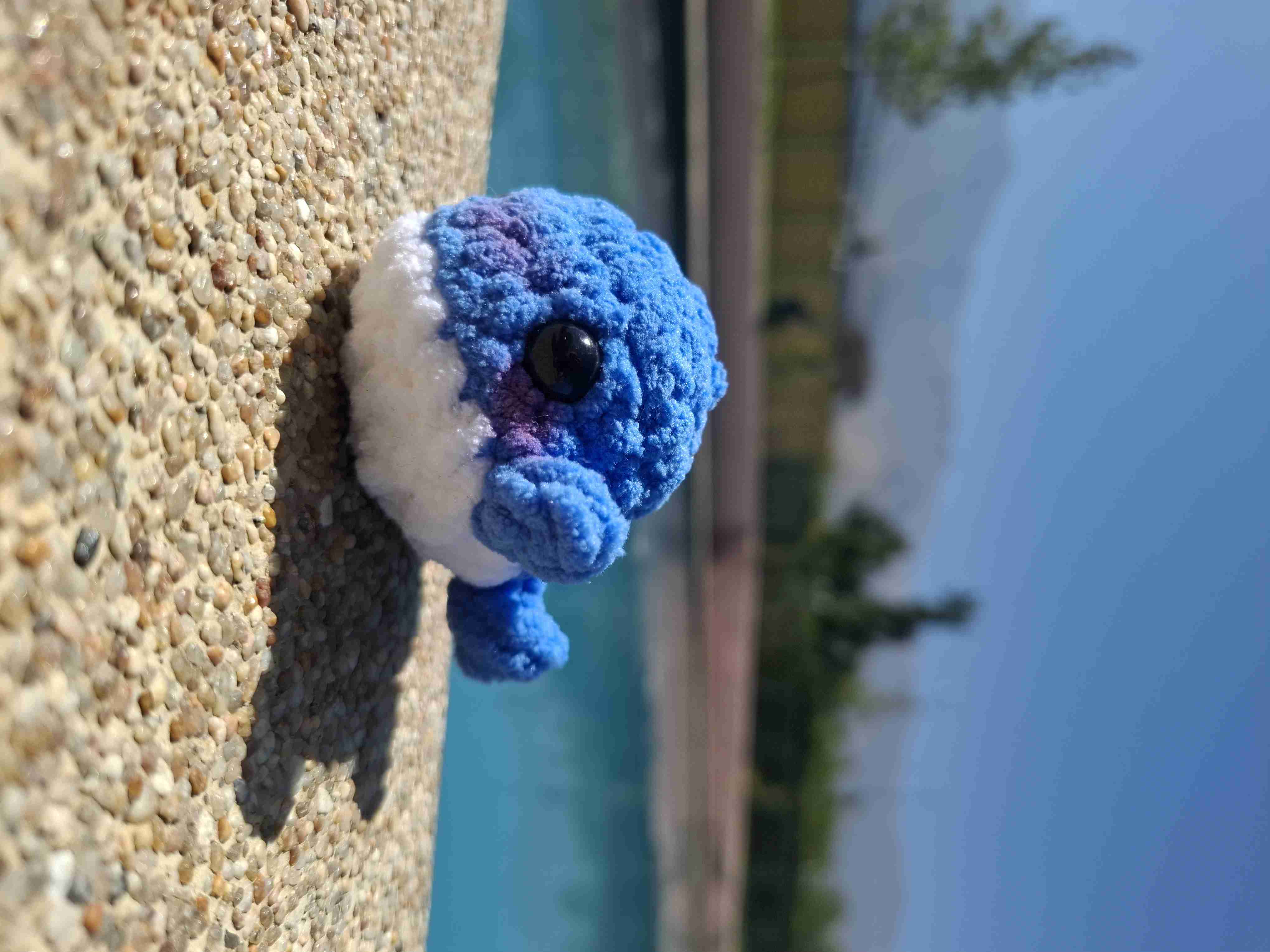Mini amigurumi ballena azul - miniatura 1