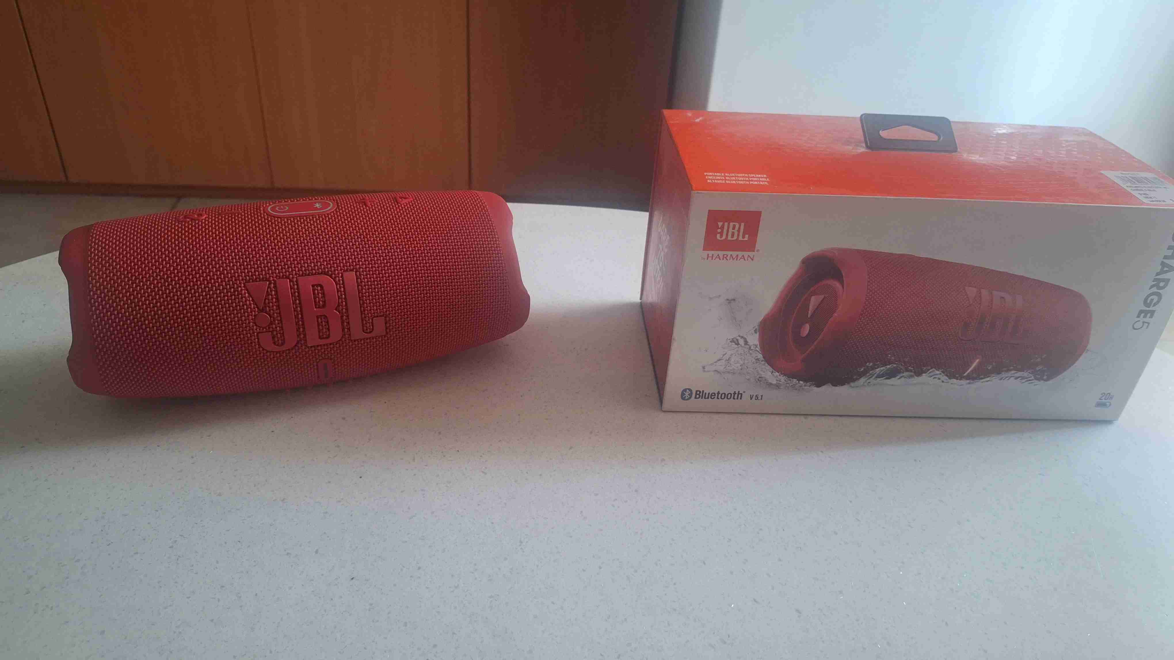¡¡¡Altavoz JBL Charge 5 rojo!!! - miniatura 1