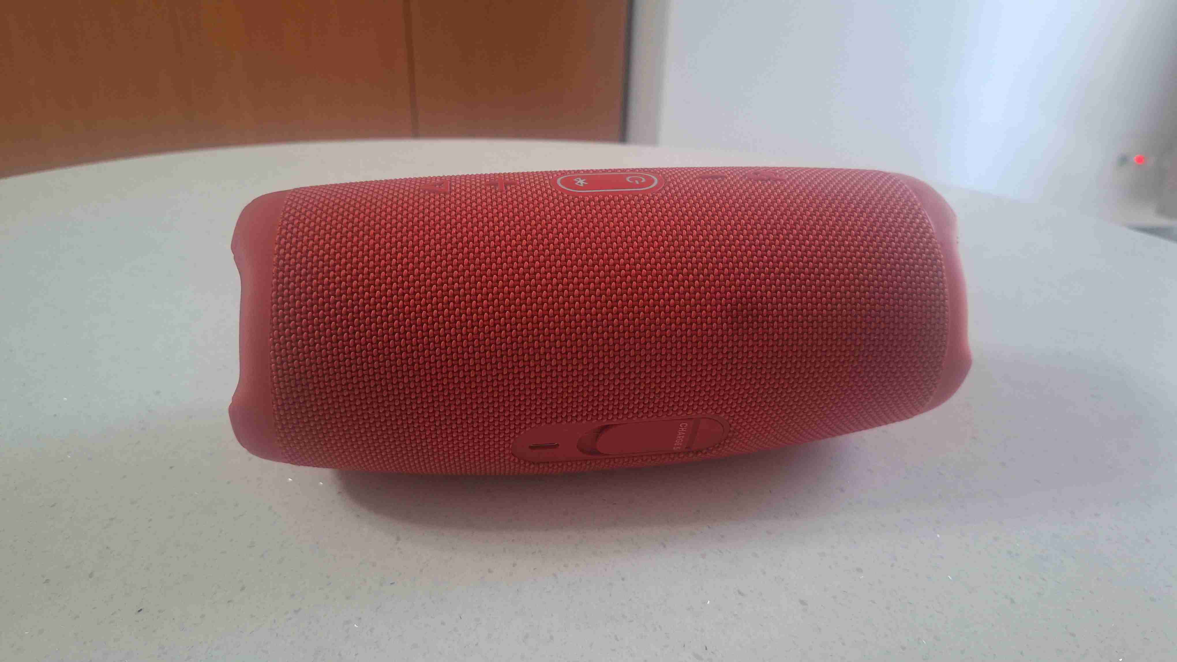 ¡¡¡Altavoz JBL Charge 5 rojo!!! - miniatura 4