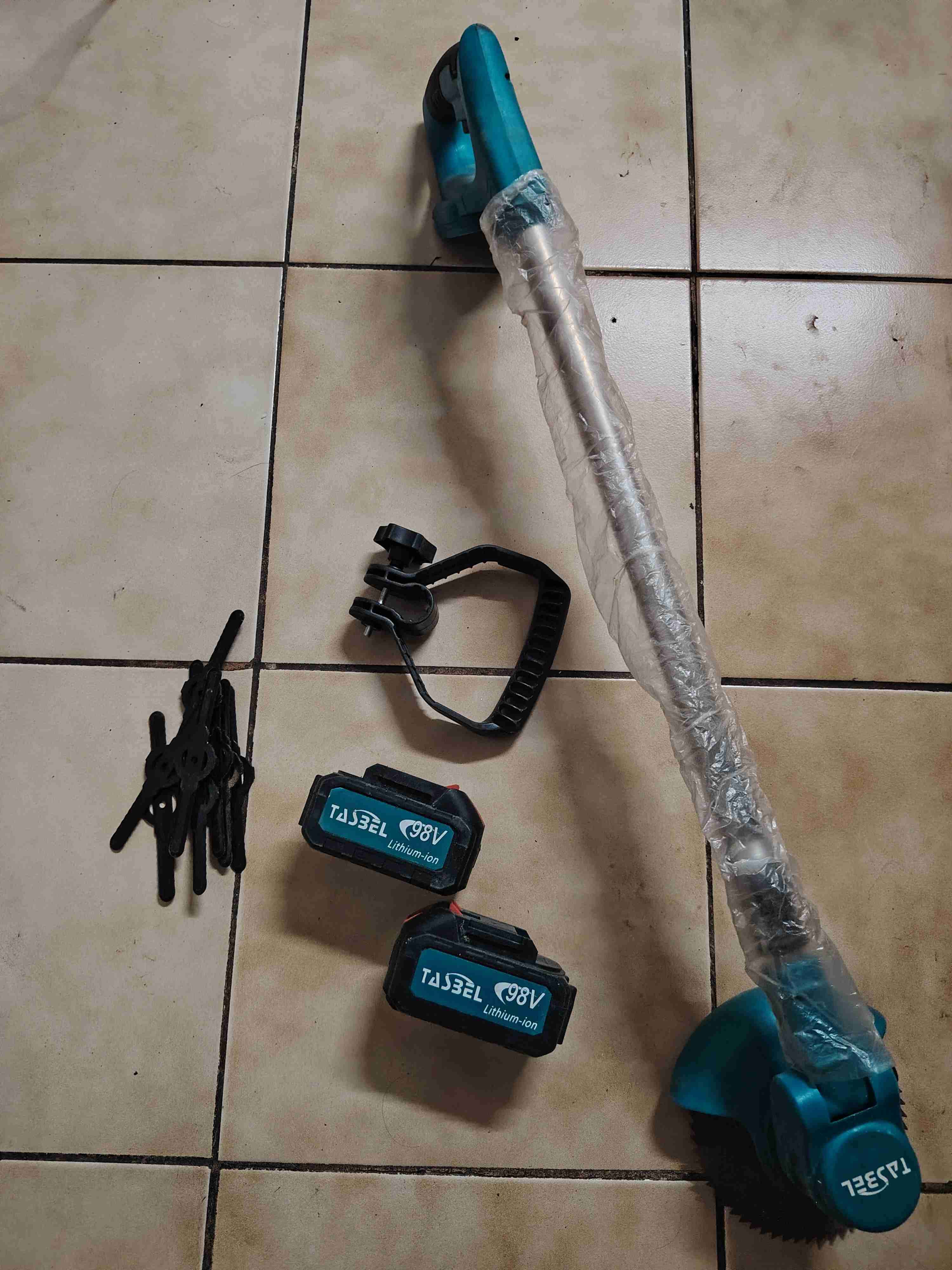 Cortadora de césped inalámbrica - miniatura 2