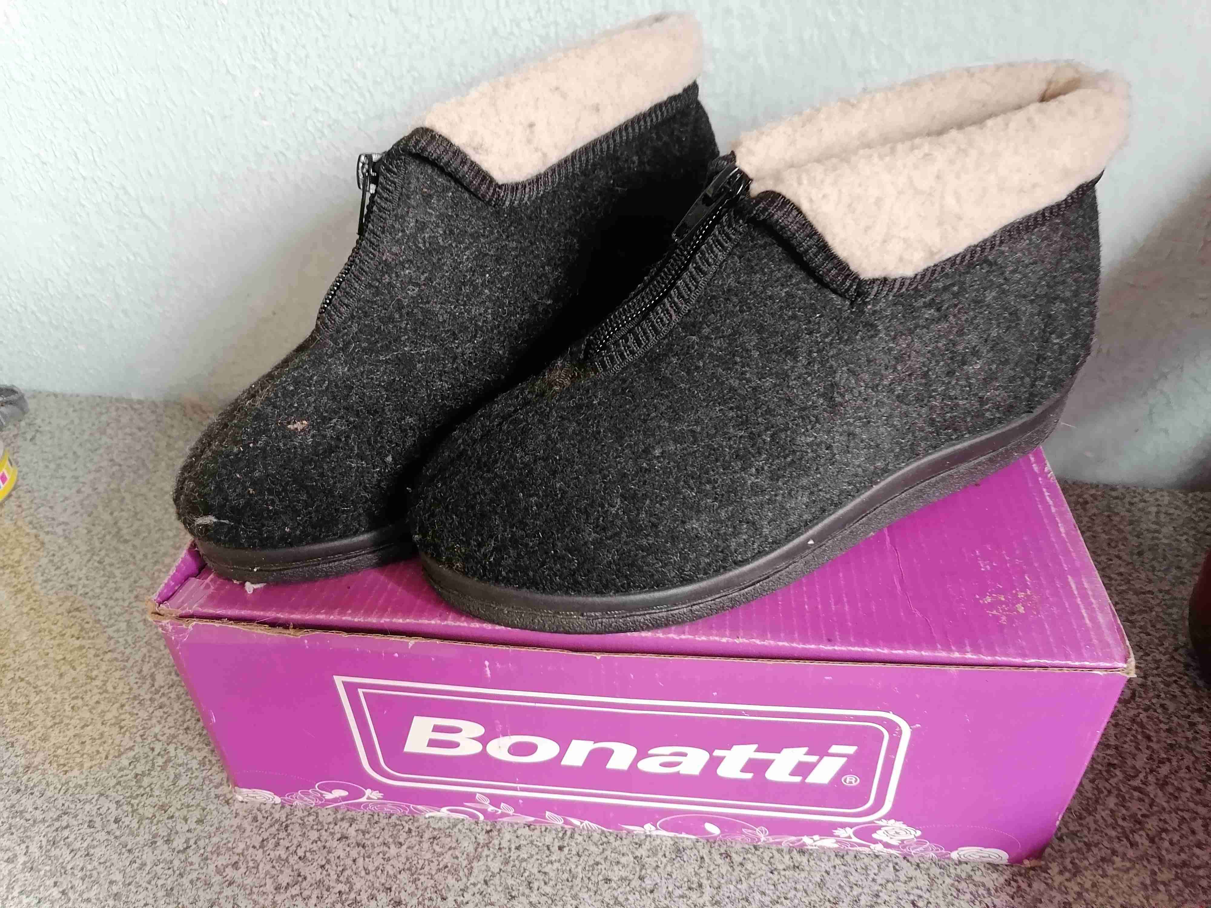 Zapatos negros de cuero - miniatura 5