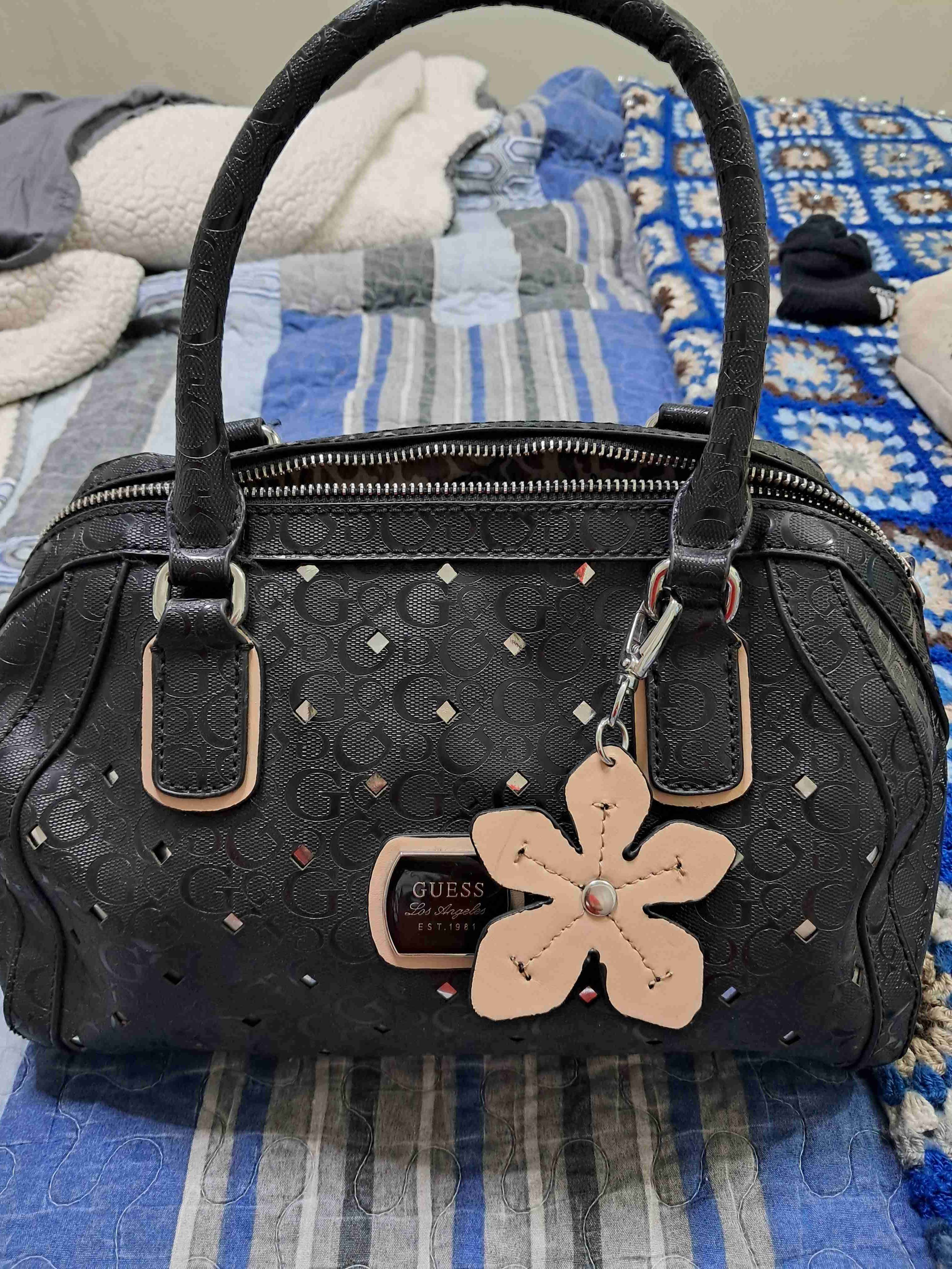 Bolso Guess negro decorativo - miniatura 5