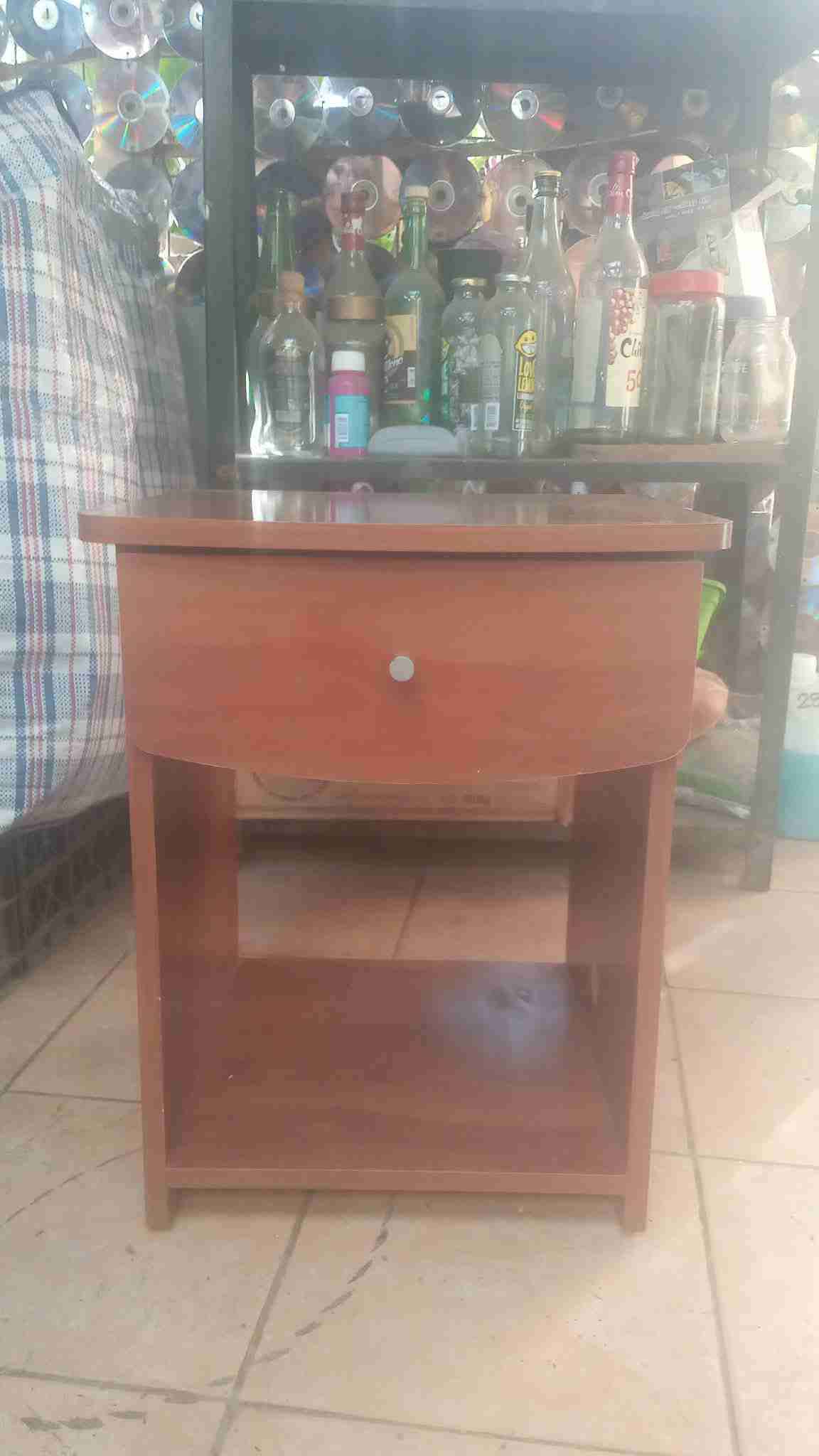 Velador de madera muy elegante, NO REALIZO ENVÍOS - miniatura 3