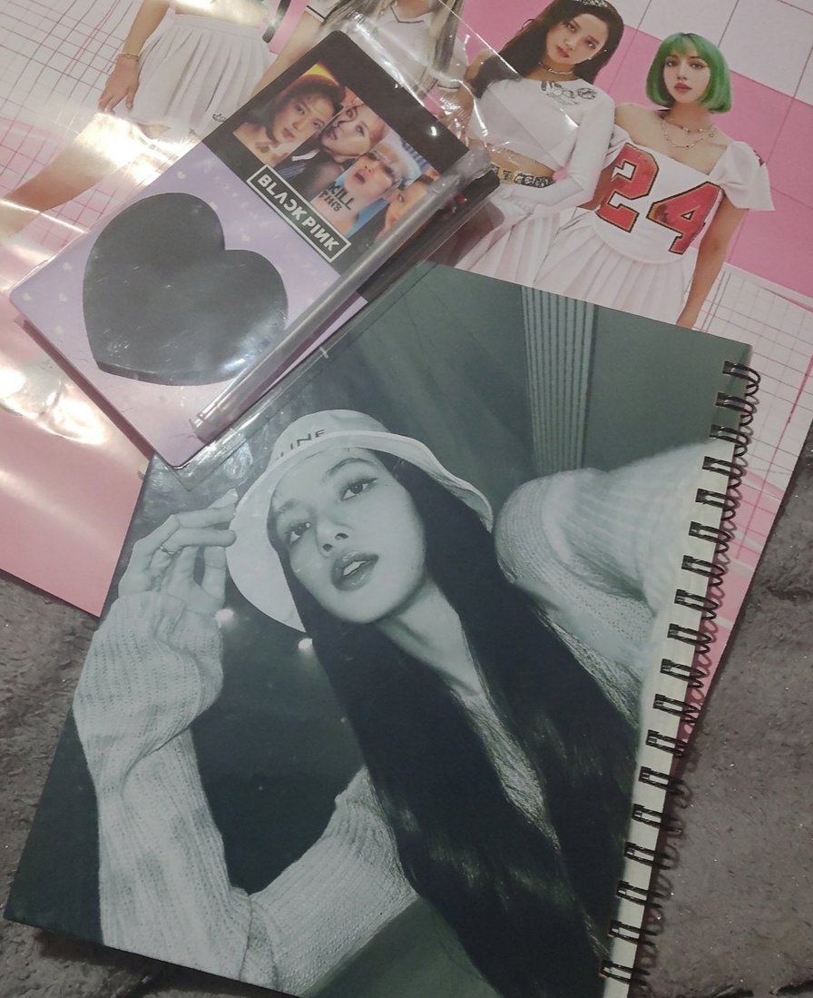 Set de merch Blackpink (k-pop) - miniatura 3