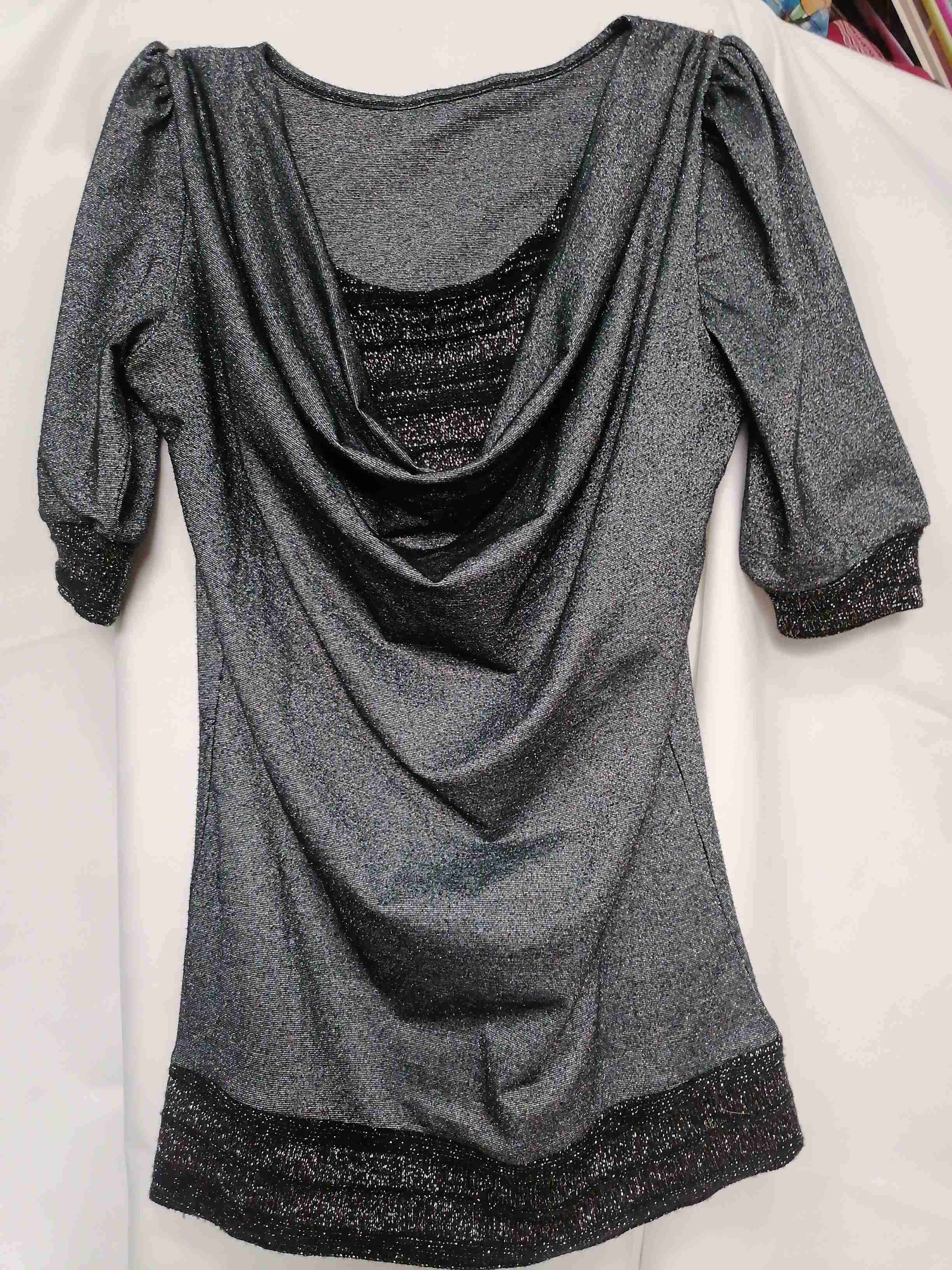 Blusa de terciopelo burdeos - miniatura 2