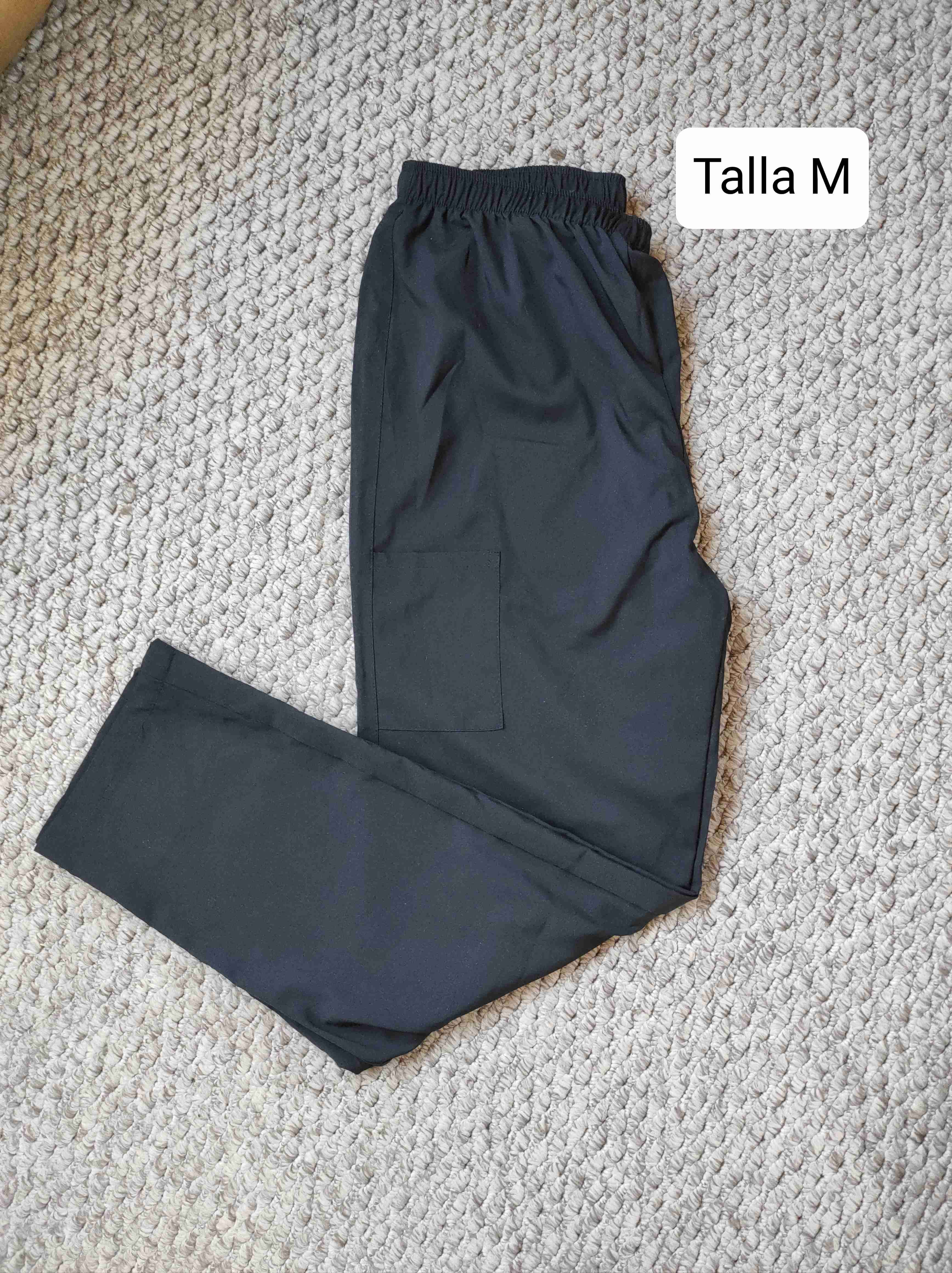 Uniformes clínicos - miniatura 4
