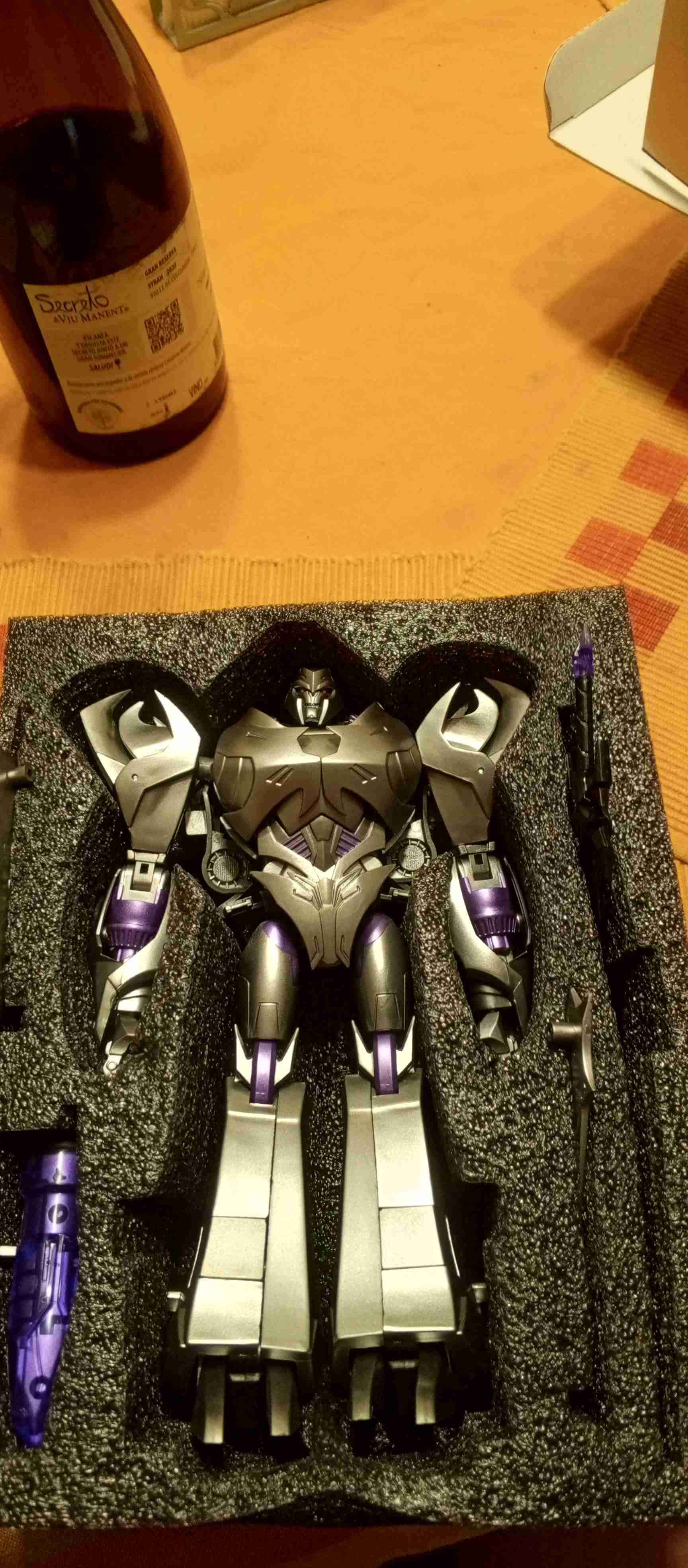 Figura articulada de robot metálico - miniatura 5