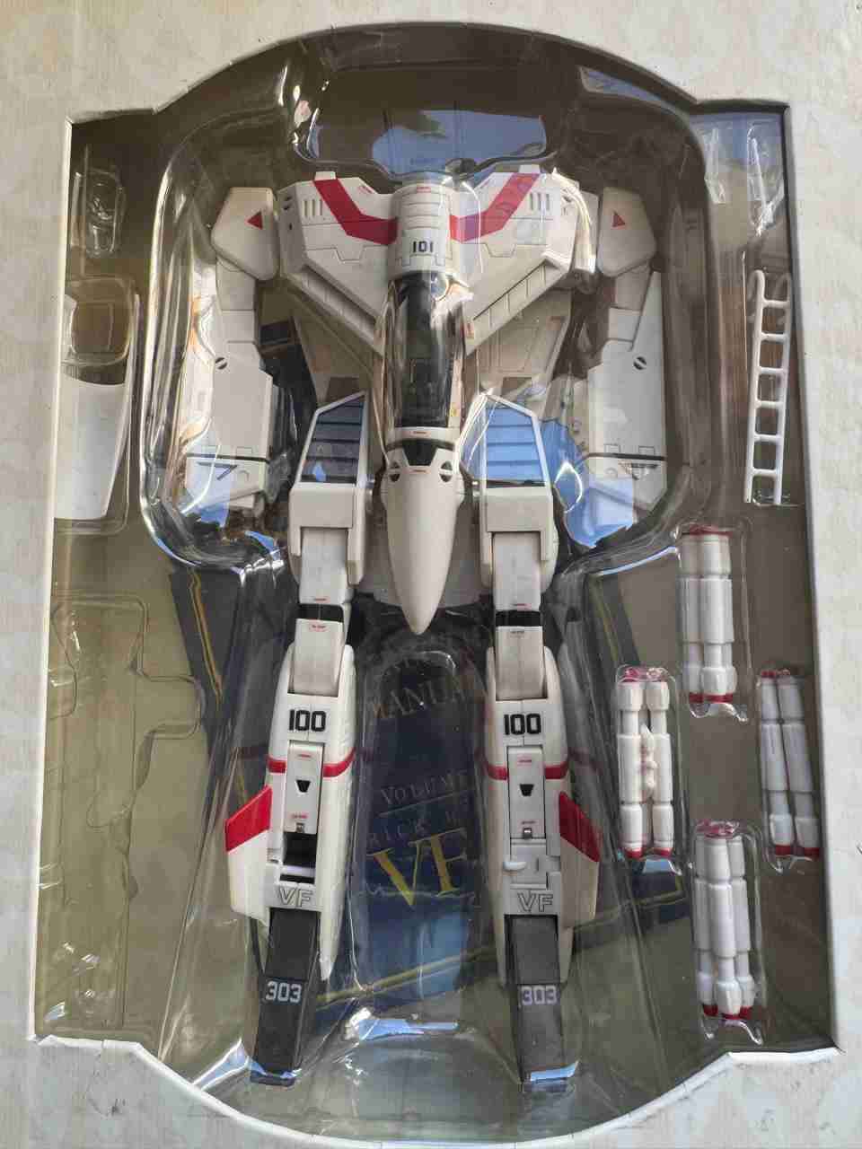 Figura de colección ROBOTECH