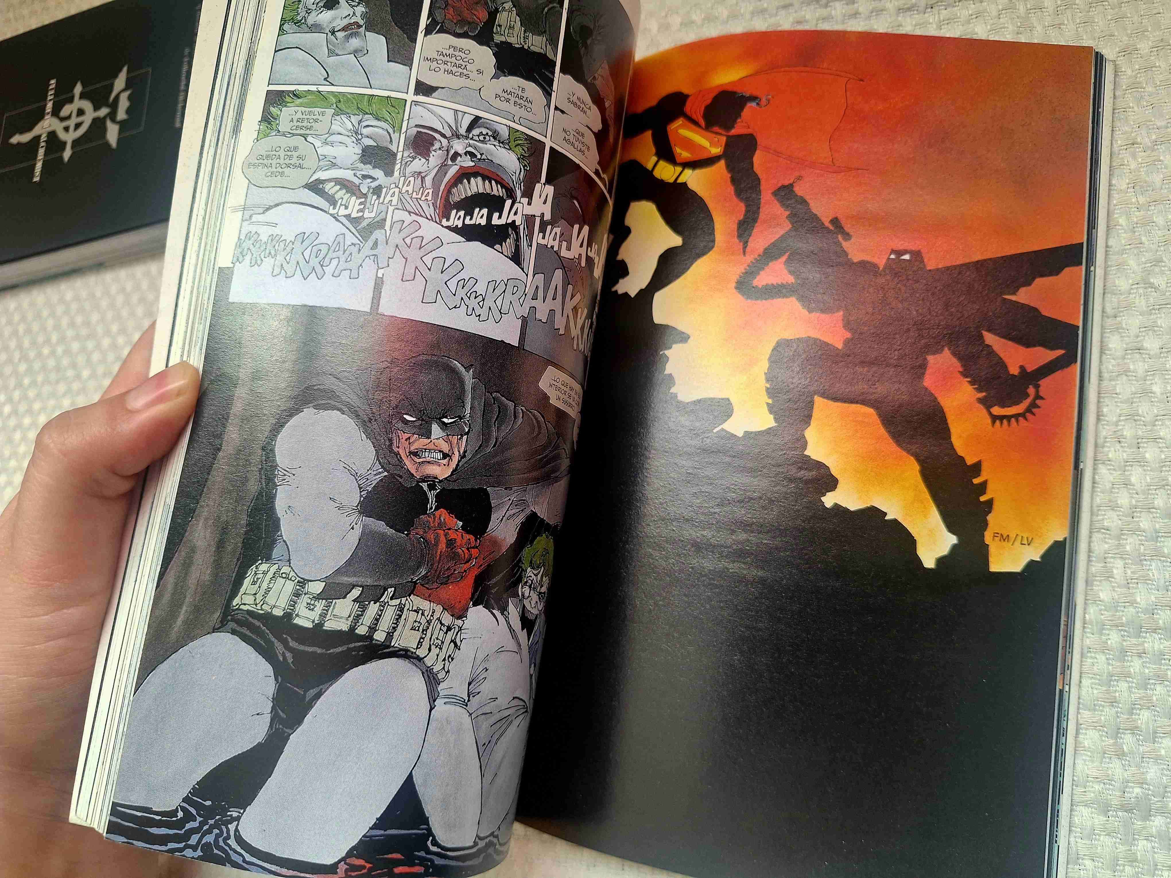 Batman El Regreso del Caballero Oscuro Comic ECC - miniatura 3