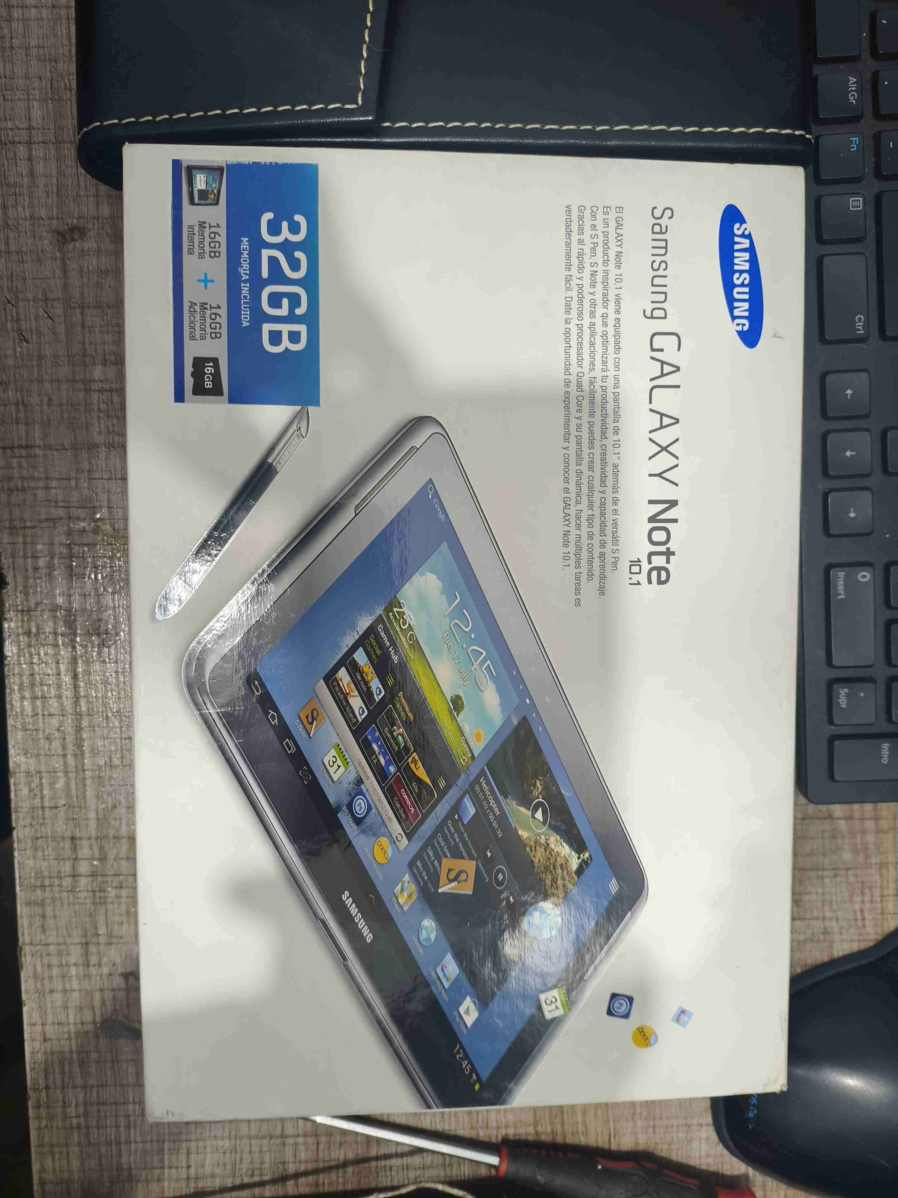 Tablet Samsung con caja - miniatura 4