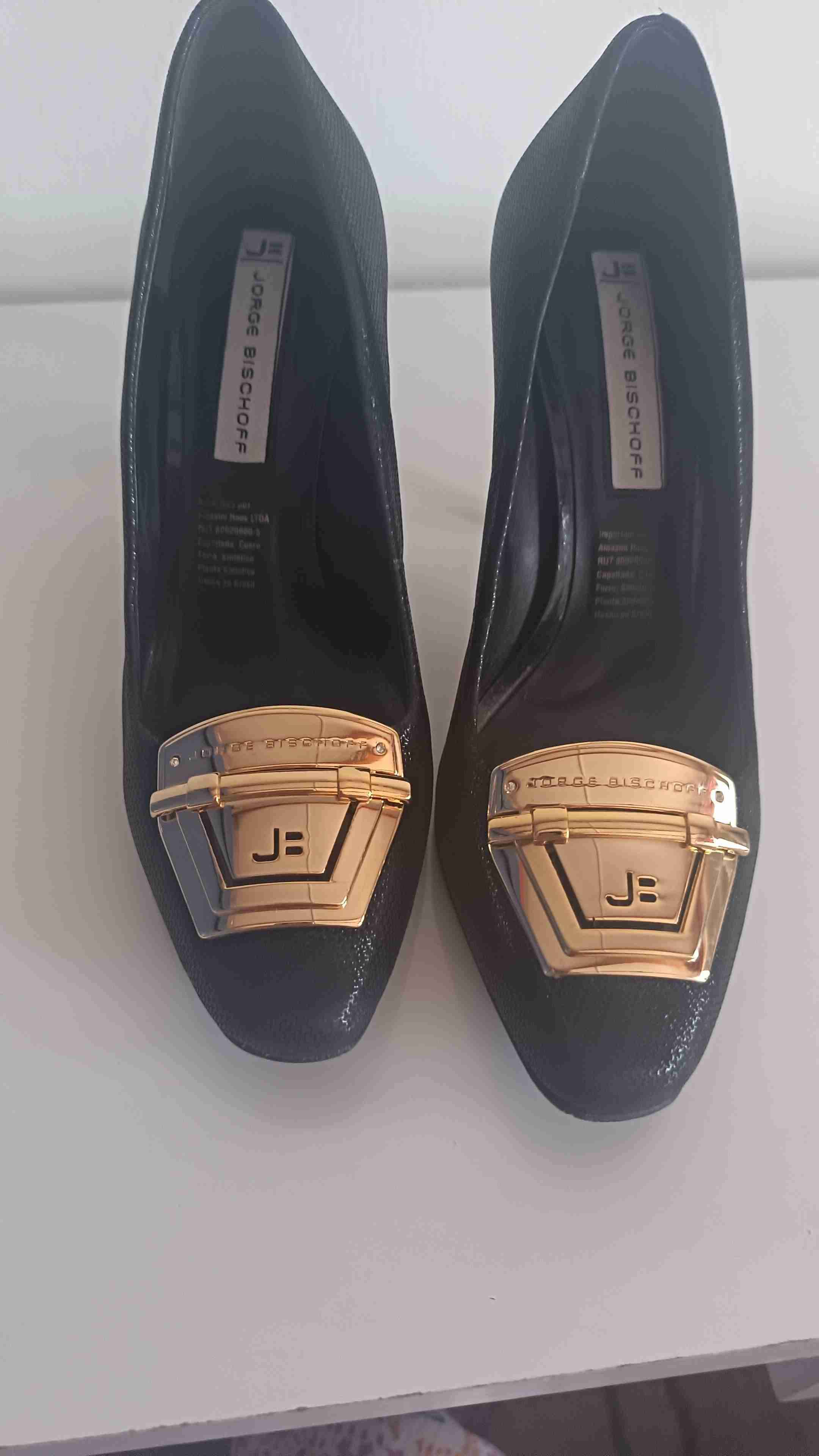 Zapatos de tacón negro con dorado - miniatura 4